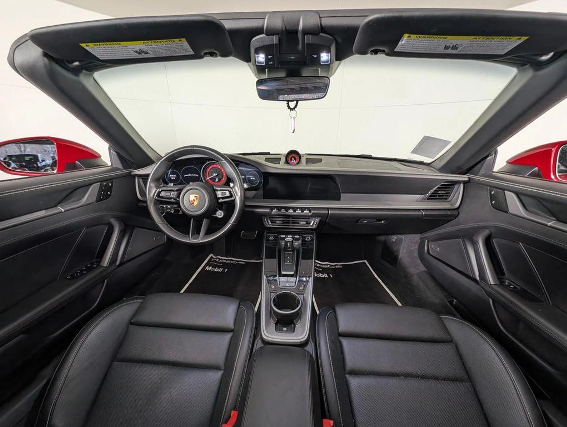 mph018_773412812_ZRUH_Lt9x_b_G_Jco1e7pd6_L_Mu_K9k_58d931bd92