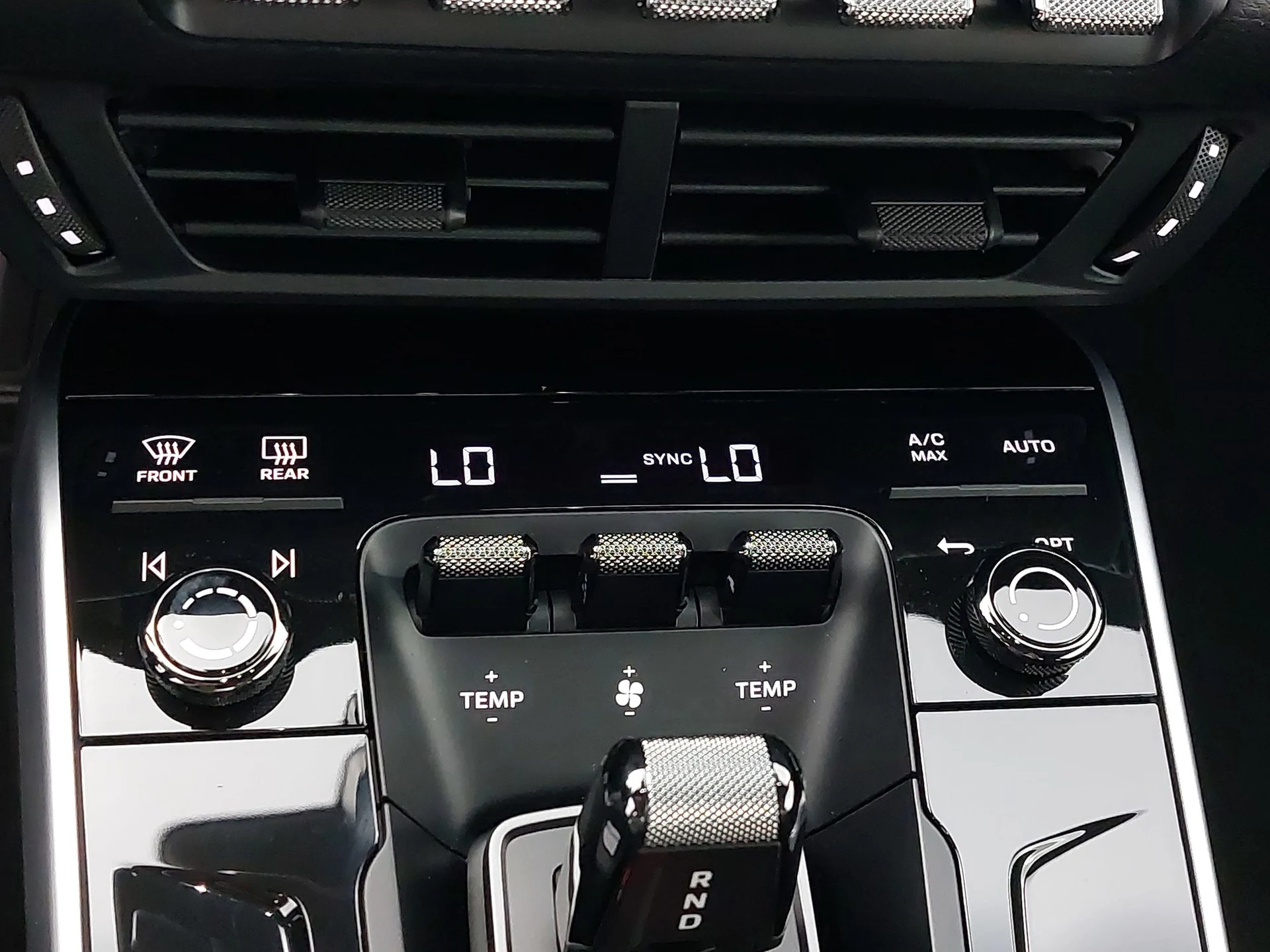 mph018_773441129_a3dc76f74e64337240dc57a1ac3834e0x_e857184d5e