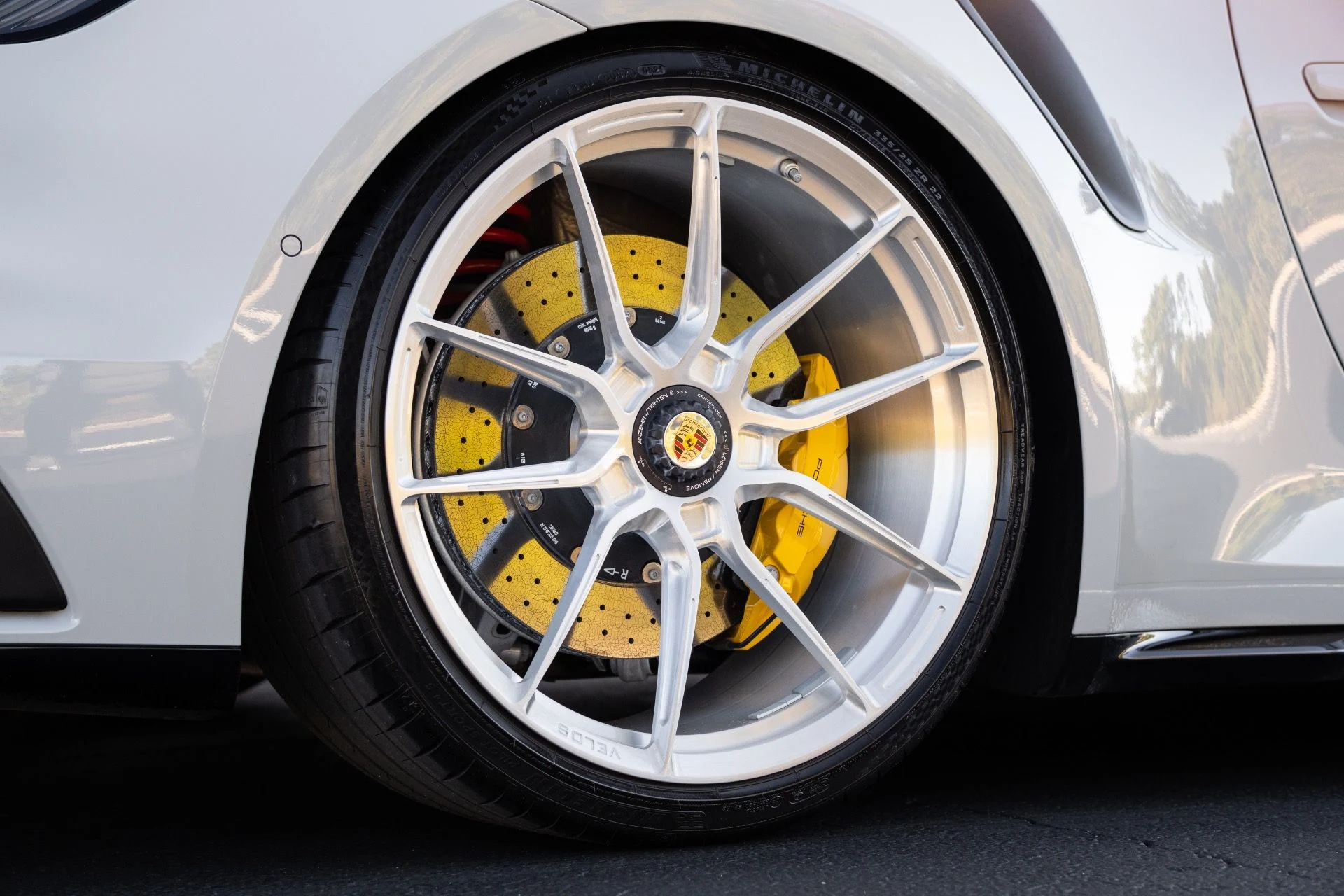 mph018_773551033_Used_2022_Porsche_911_Turbo_S_1770440206_b5949a3fe5