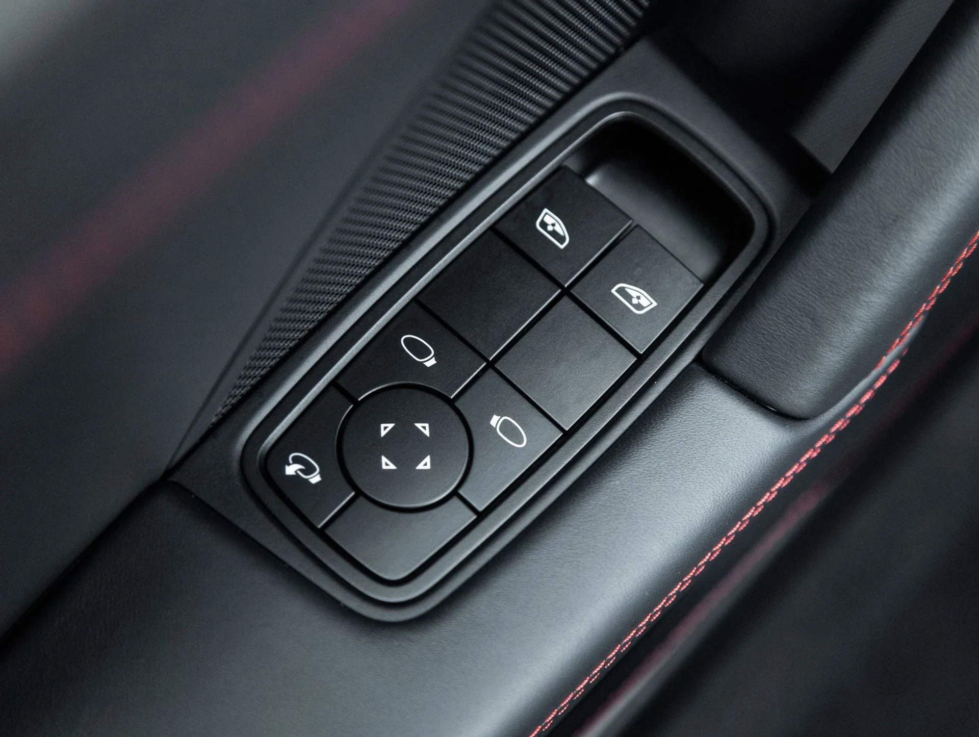 mph018_776582648_19_61c8cd2f75