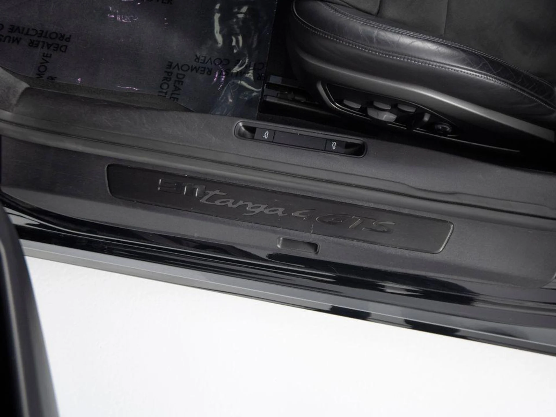 mph018_778323208_Vi3a0f_K0s_WB_1_QB_3v_Iie_N_Jd0_Gm_I_ec65b8a6cd