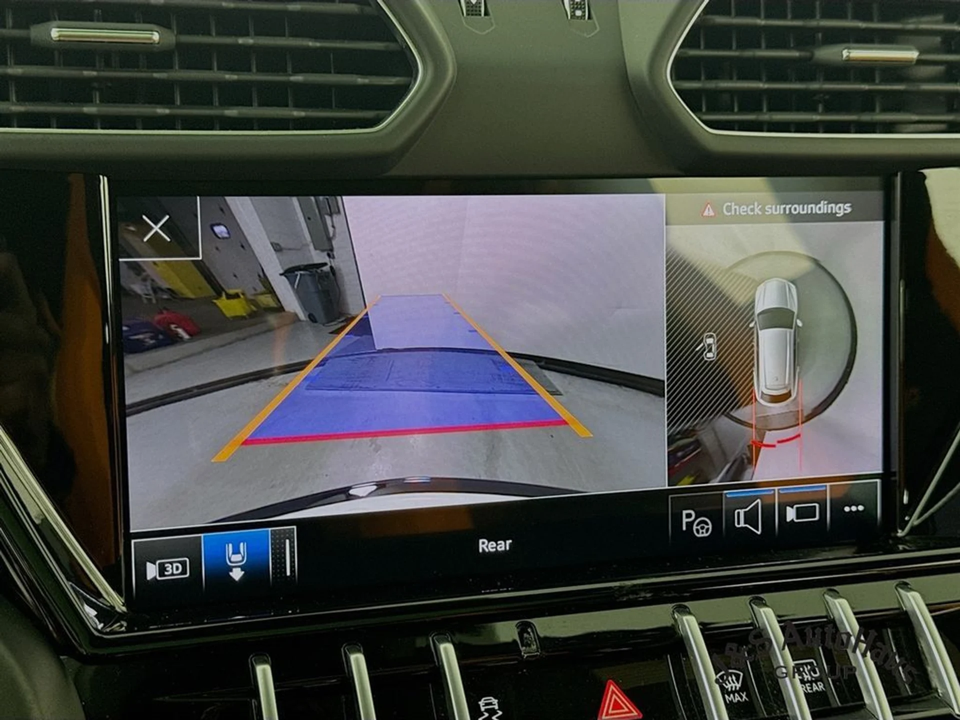 mph018_781555618_jn7hrb8k363acs22zbcv1l5ztfuj_922ce30940