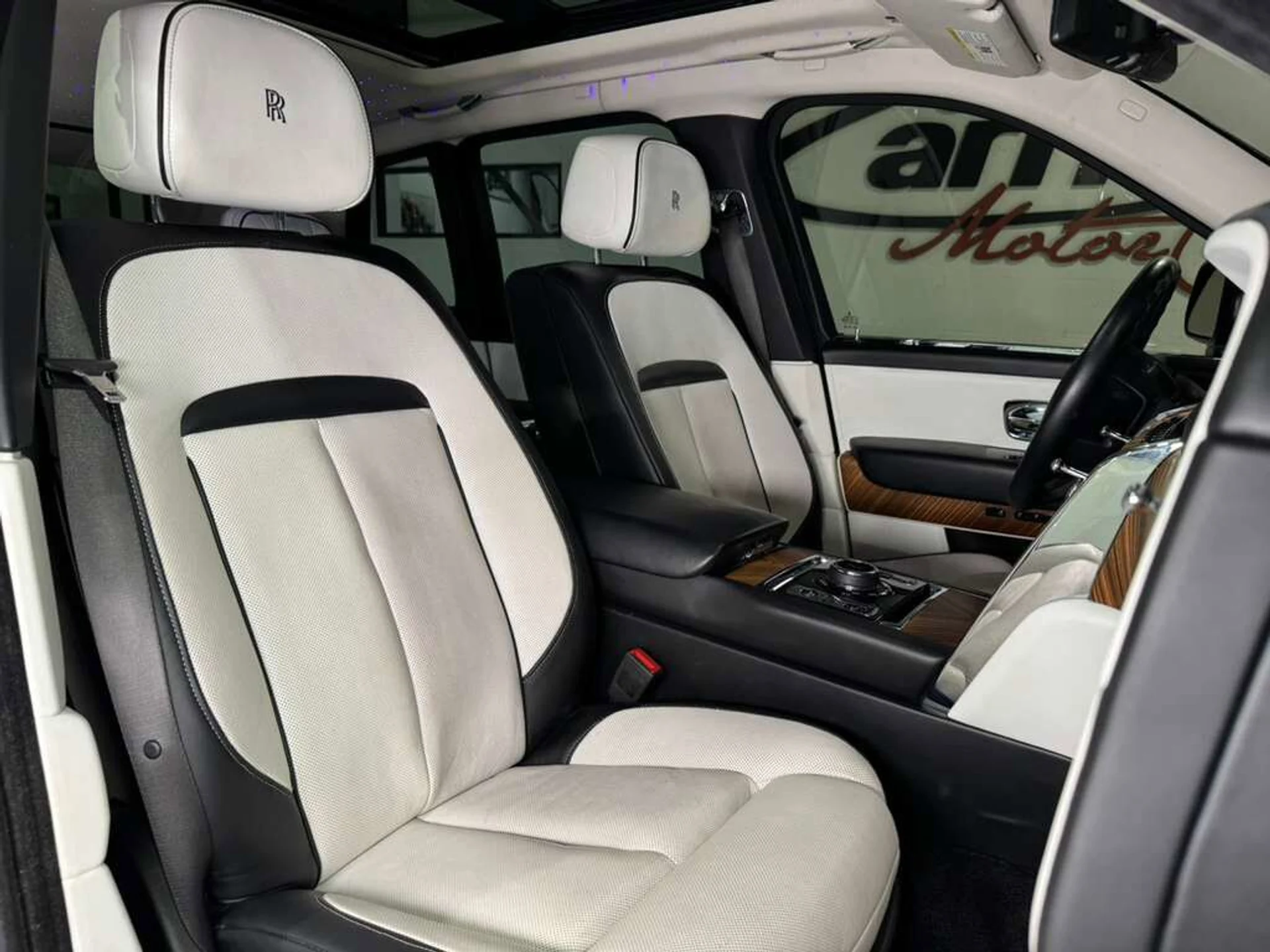 mph018_783843107_02040e3c0174837aa069f2515d175852_d94f2c6a83