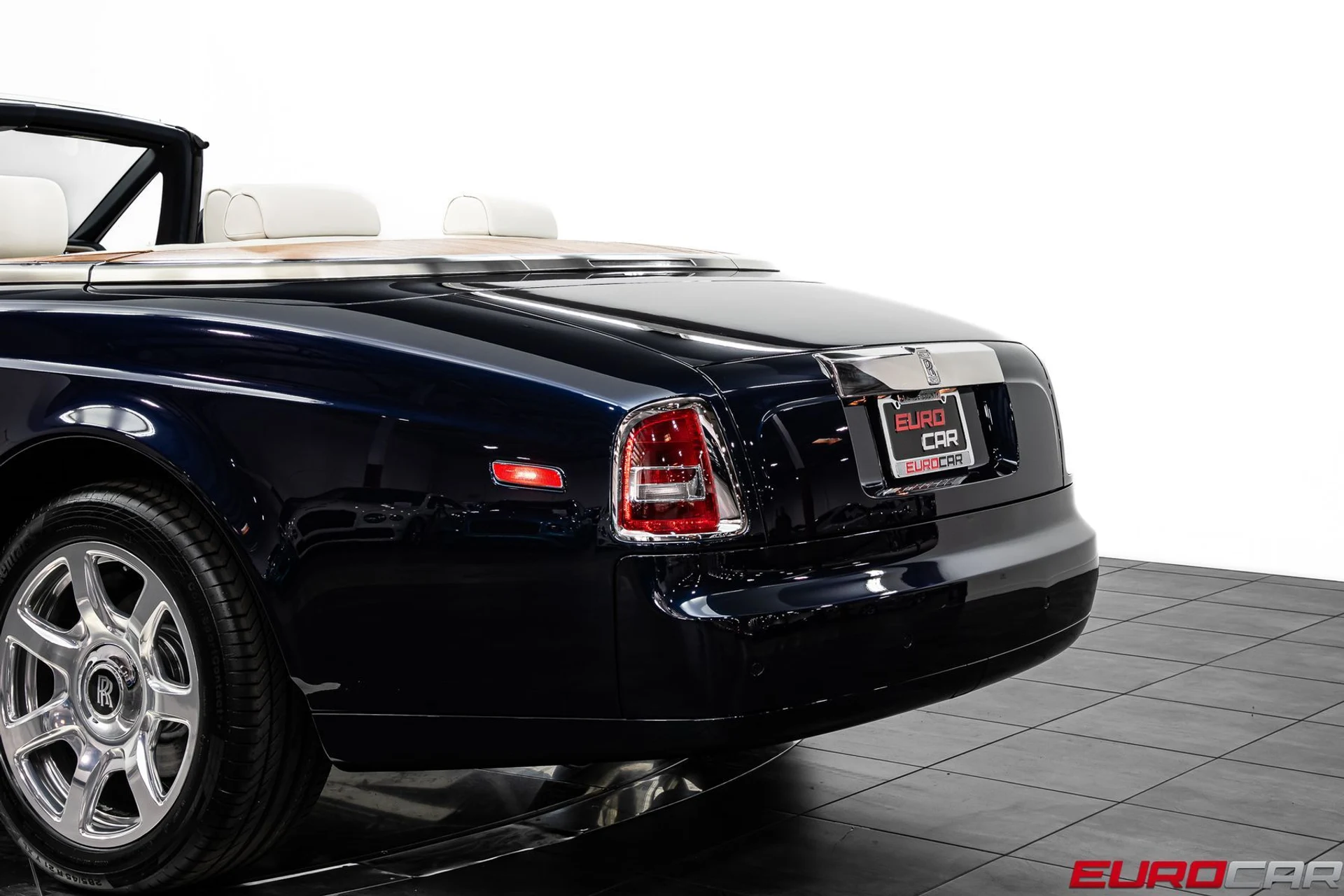 mph018_784048037_24976431_8bc3_4172_b45d_75c97bbd4c43_1b1f14cca0