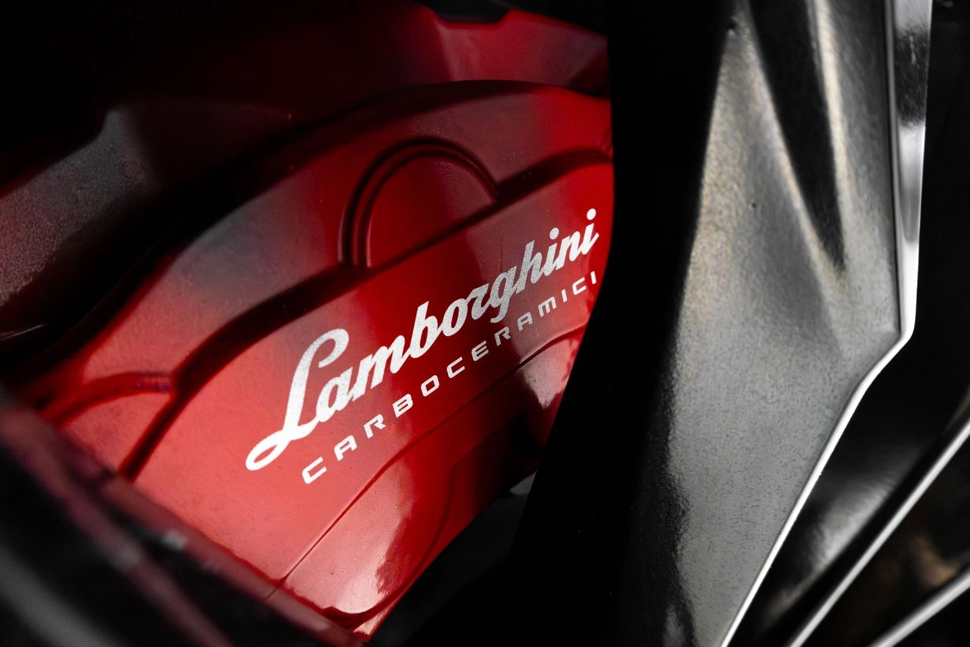 mph018_784891536_Used_2019_Lamborghini_Urus_1772123275_cf6ec57b12