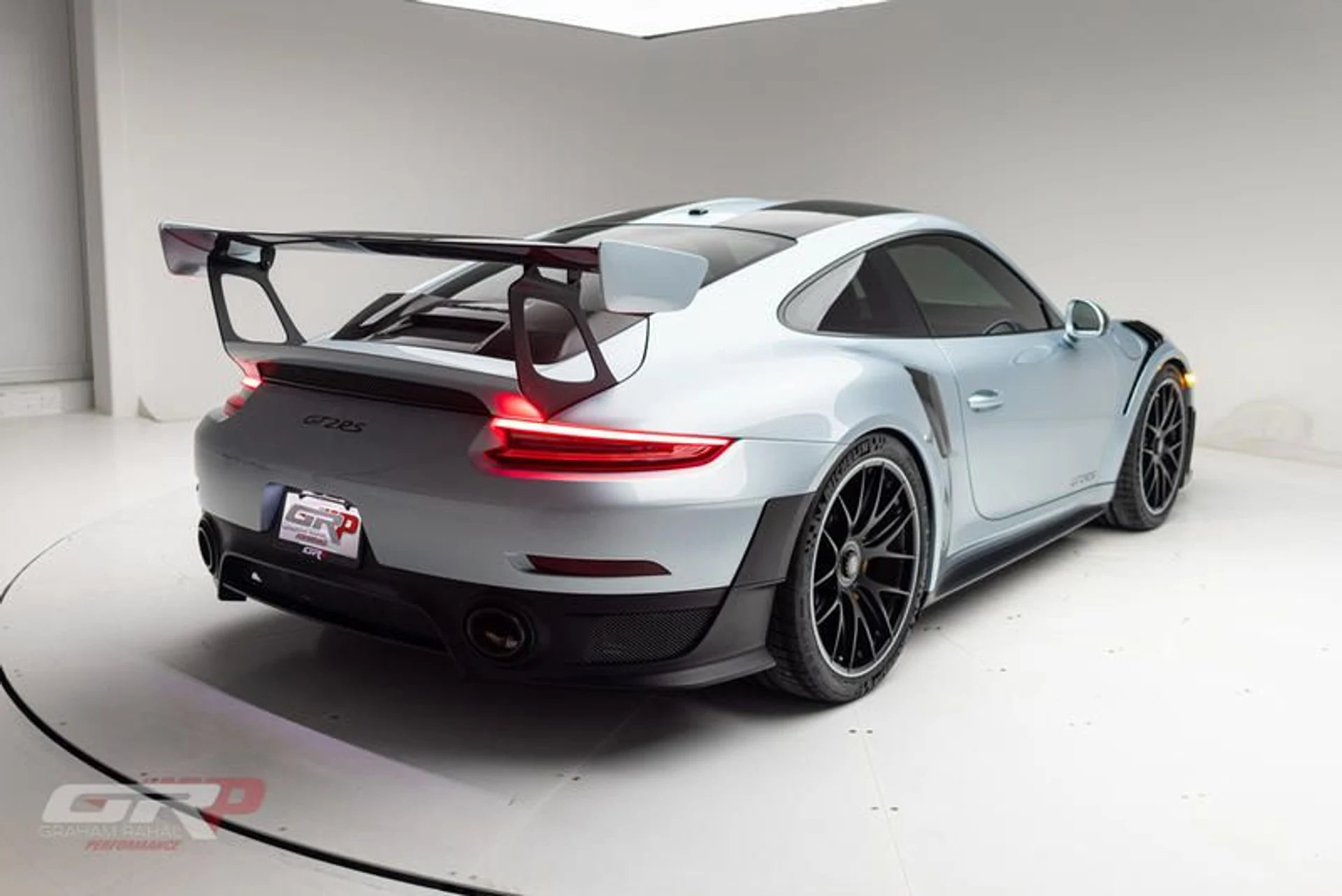 mph018_78671330_015_CAE_60_0_D2_A_494_B_9799_A4_F83965_F6_FD_ce72b38a85