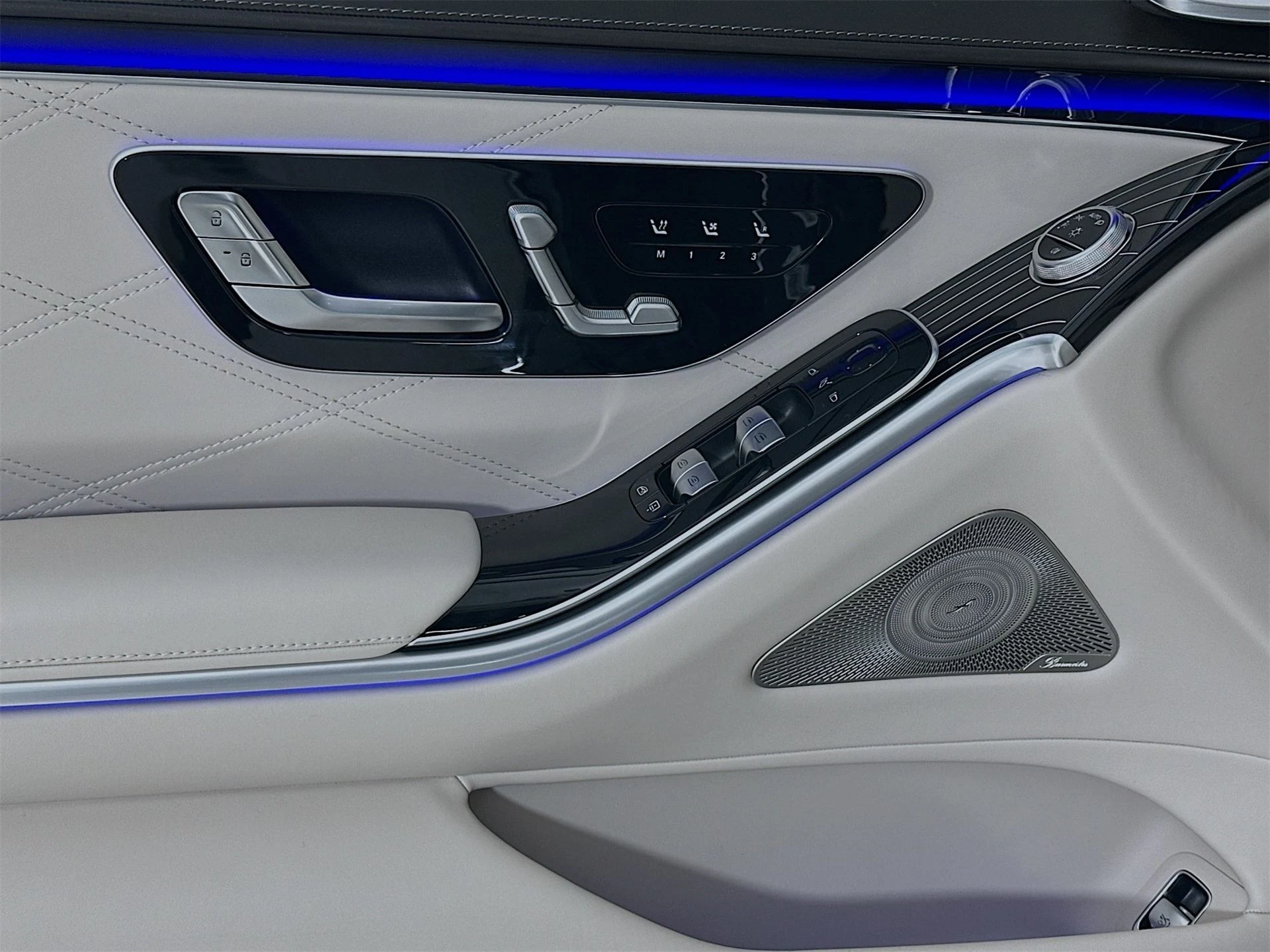 mph018_787034521_c7065d1767376424df2c19243a0302afx_99e06603af