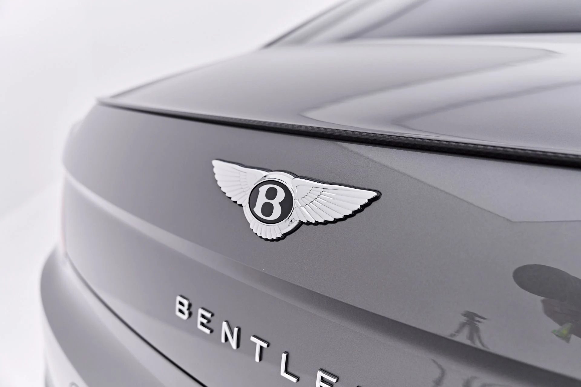 mph018_790106842_Used_2022_Bentley_Flying_Spur_W12_1786226163_ef1bc57b7a