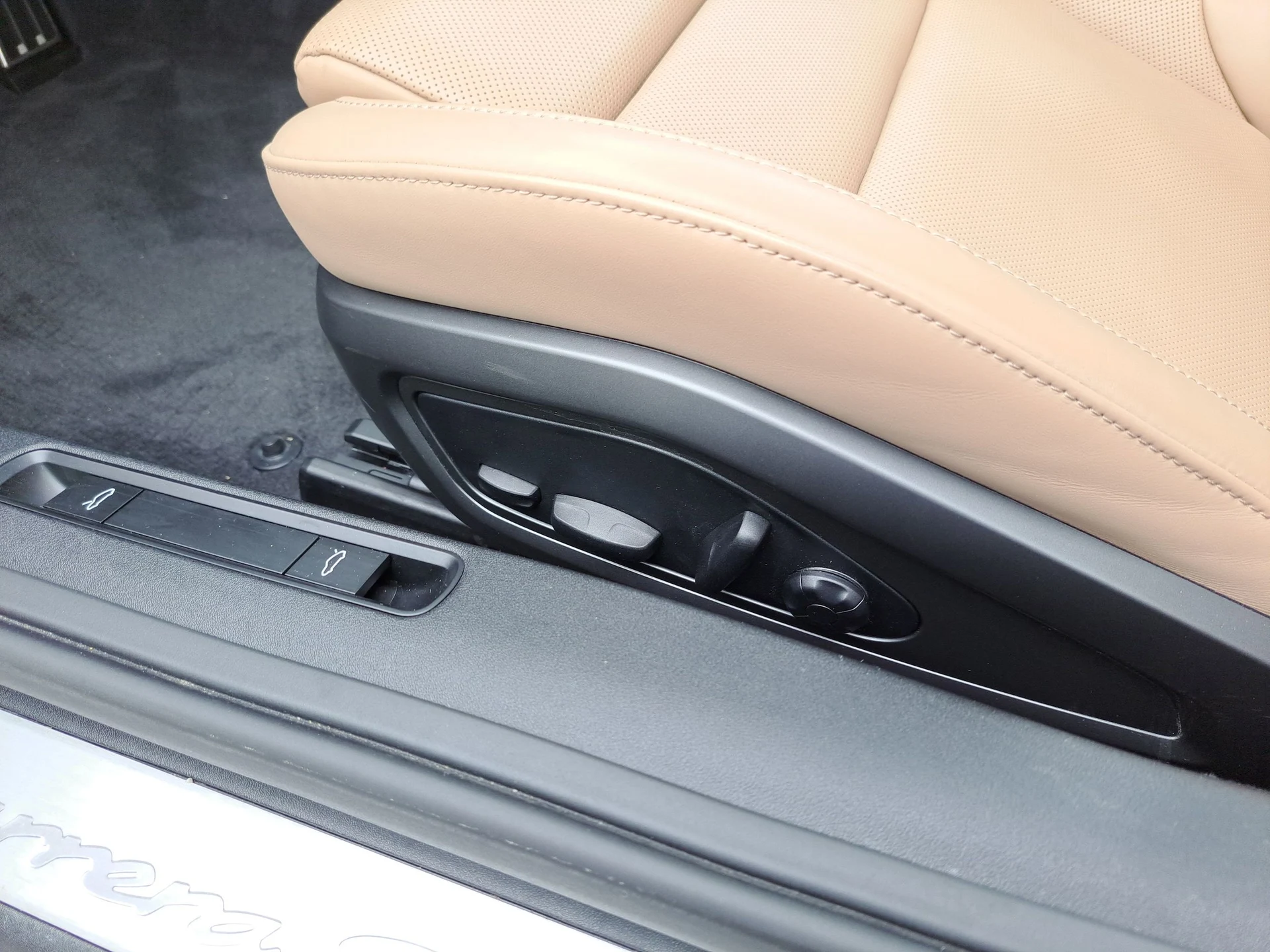 mph018_790819890_0cb8483a59ed9841ef47063a10a44efax_27fe10c3f6