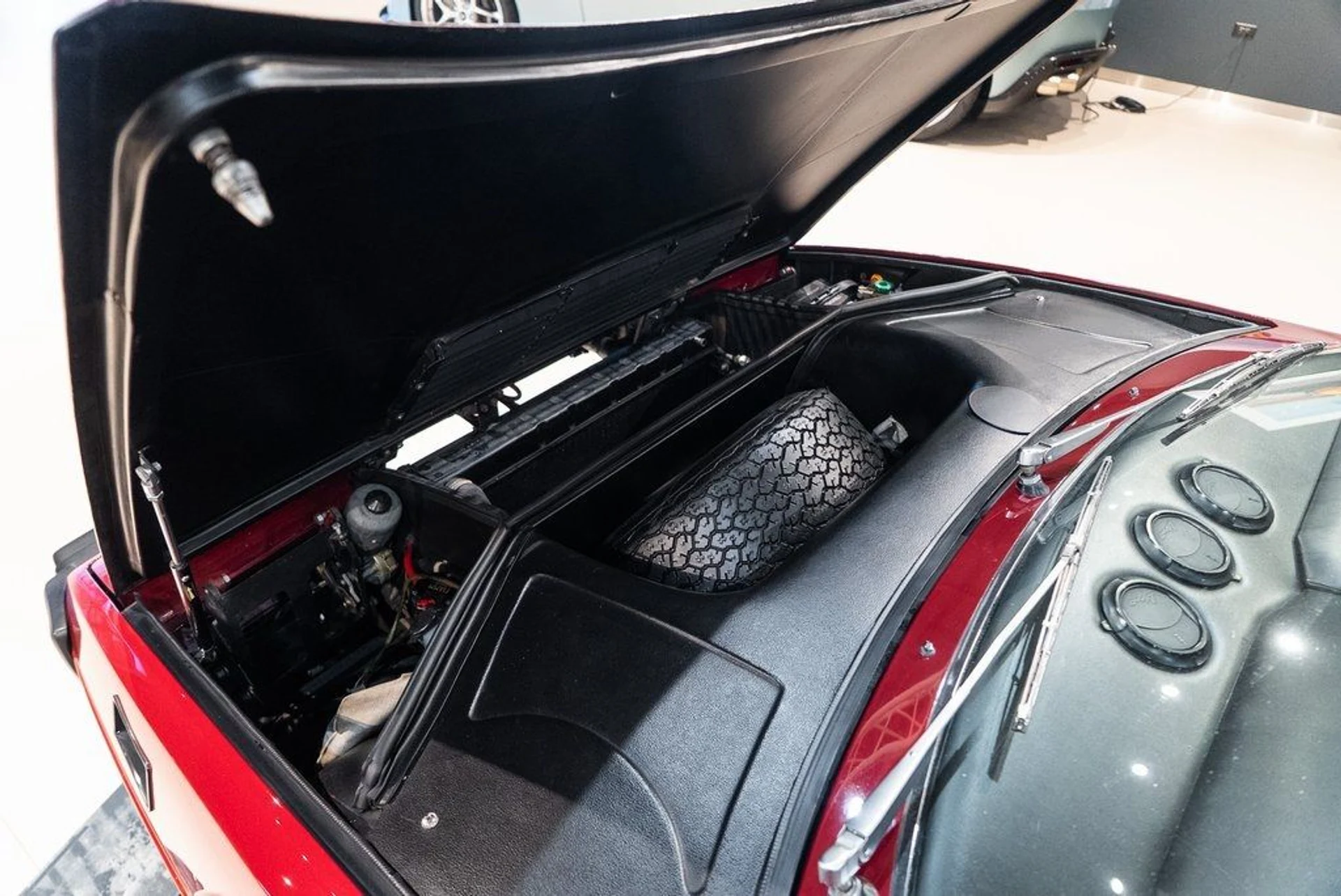 mph018_79162260_3fbee391dfc741dab4098d35e09fde93_86e572899f