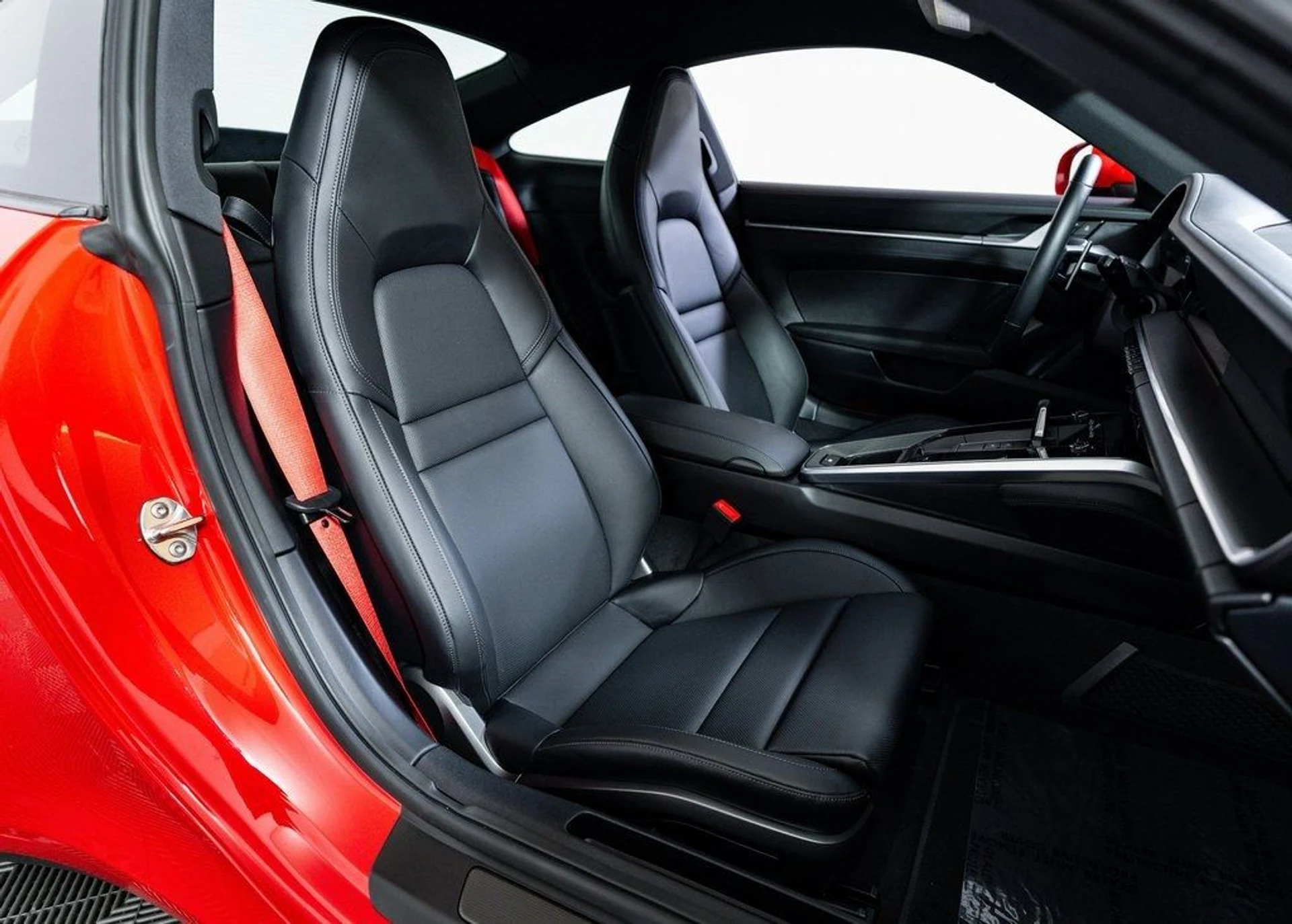 mph018_800011831_8a40444c68cd284eb7183998321218a8_fc8287ed52