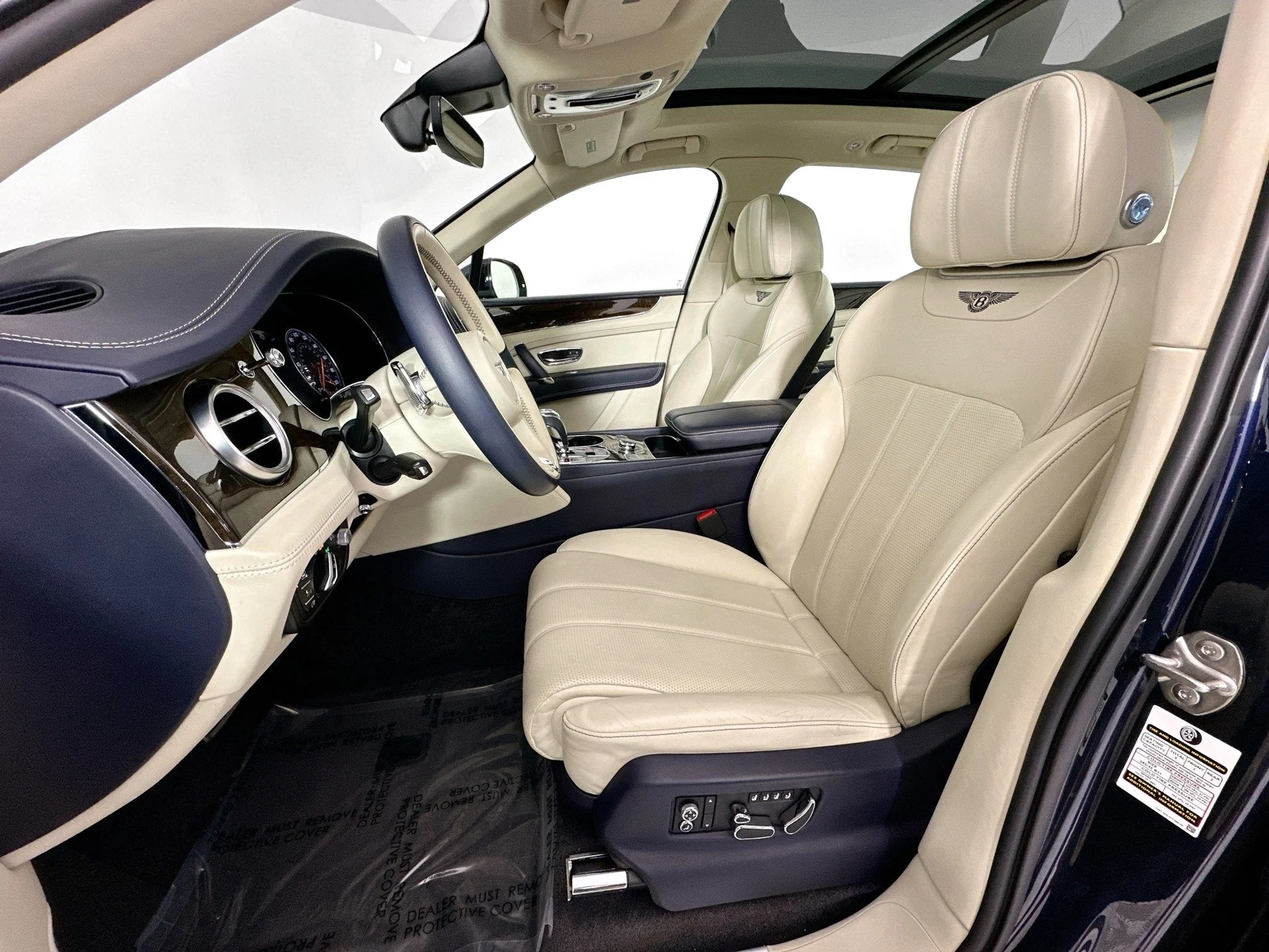 mph018_803203219_19_e1aa6948be