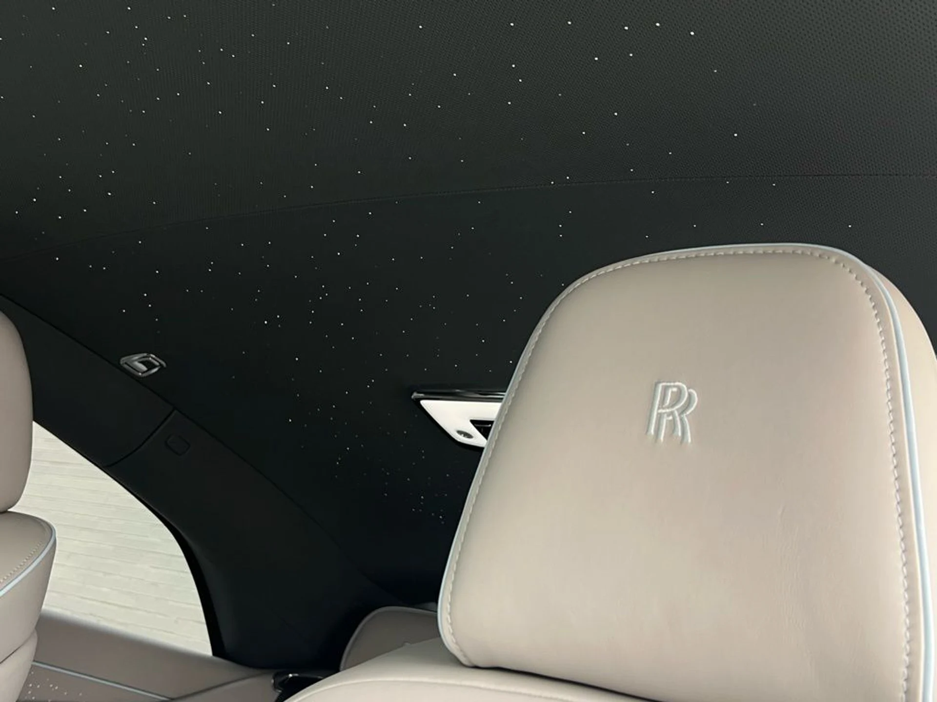 mph018_808874895_083bf1dfc7a7380325967ba28821231bx_d4303df06c