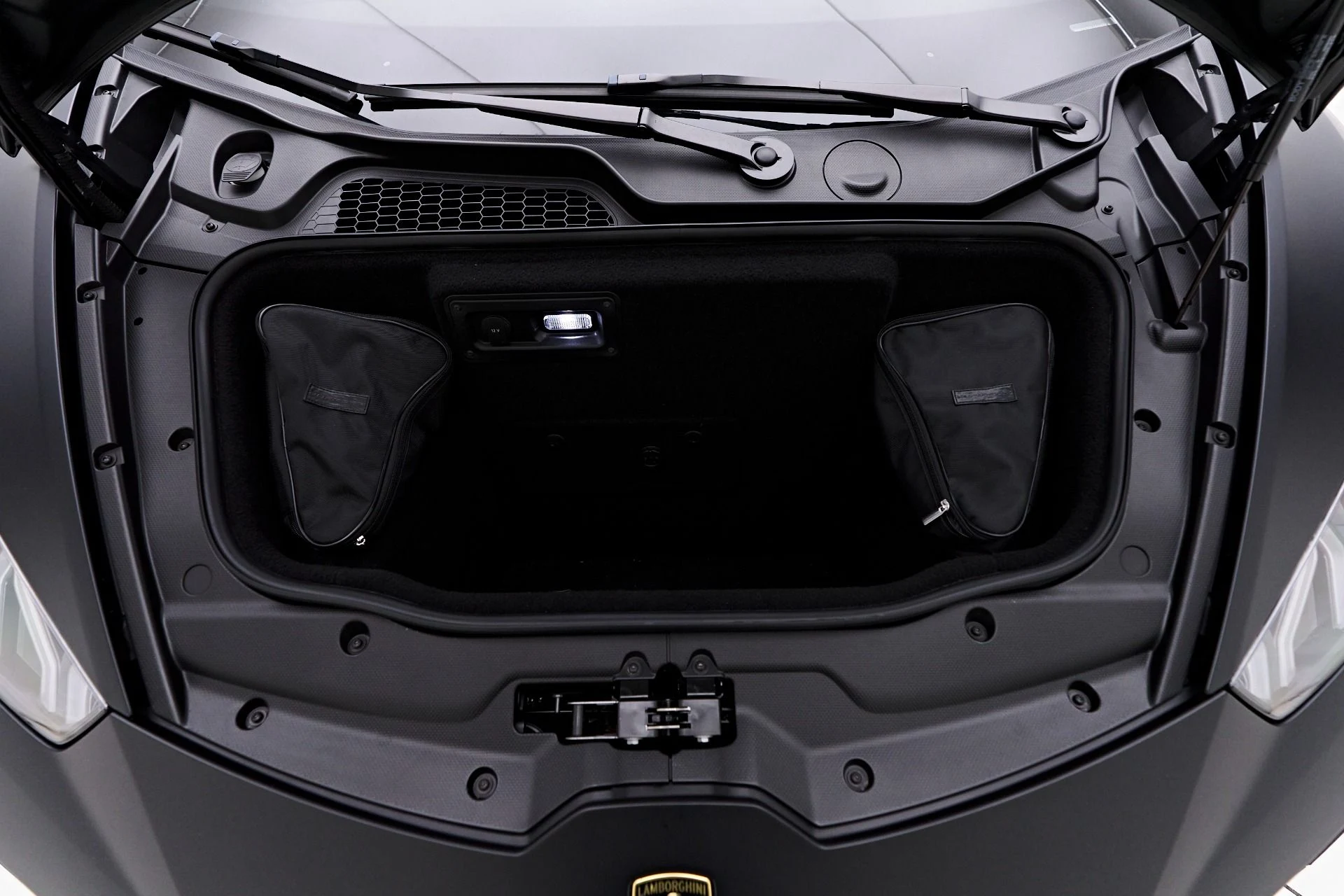 mph018_808908296_Used_2020_Lamborghini_Huracan_EVO_Base_1755655869_a48bdbb616
