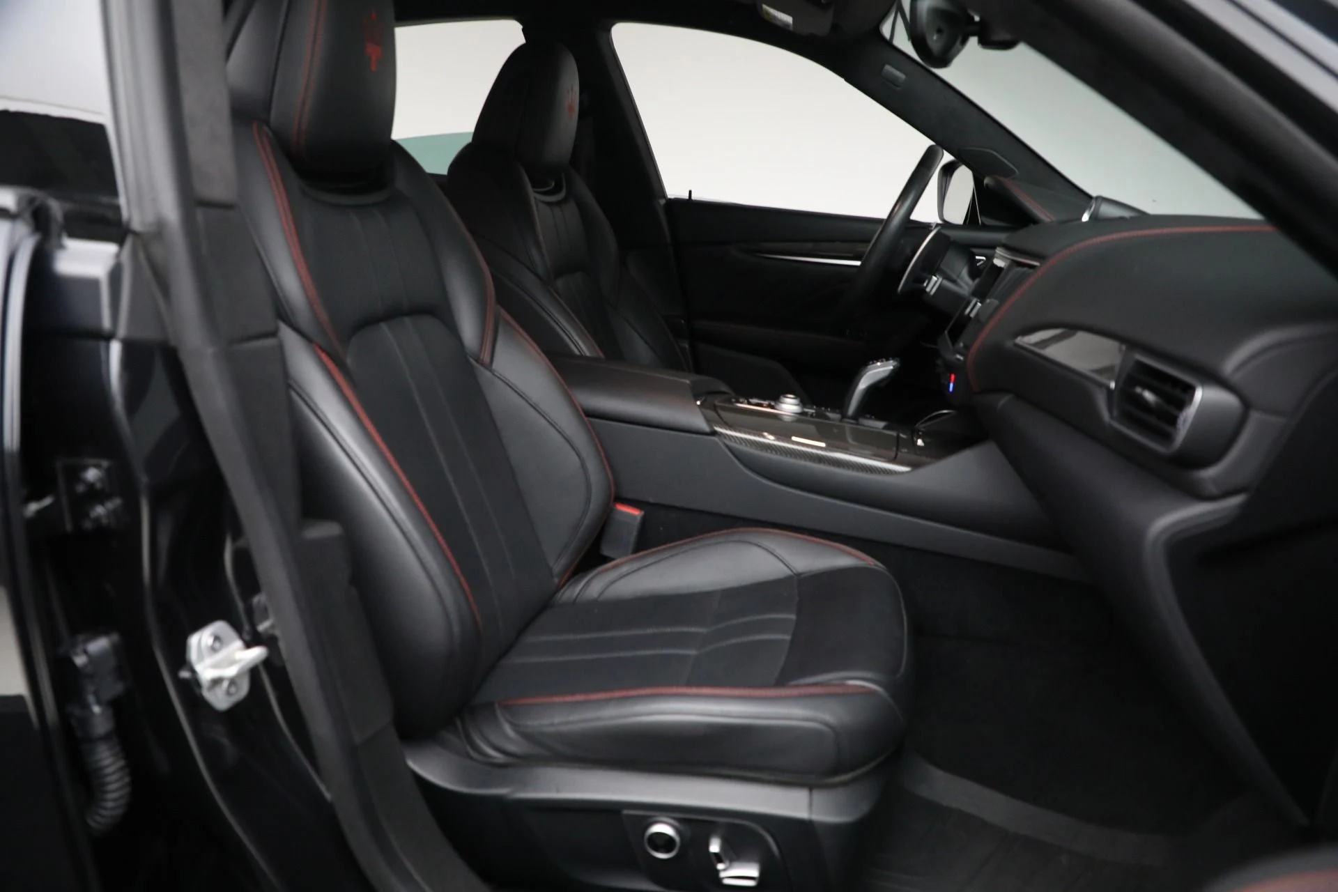 mph018_809653045_Used_2022_Maserati_Levante_Modena_a112a72f19