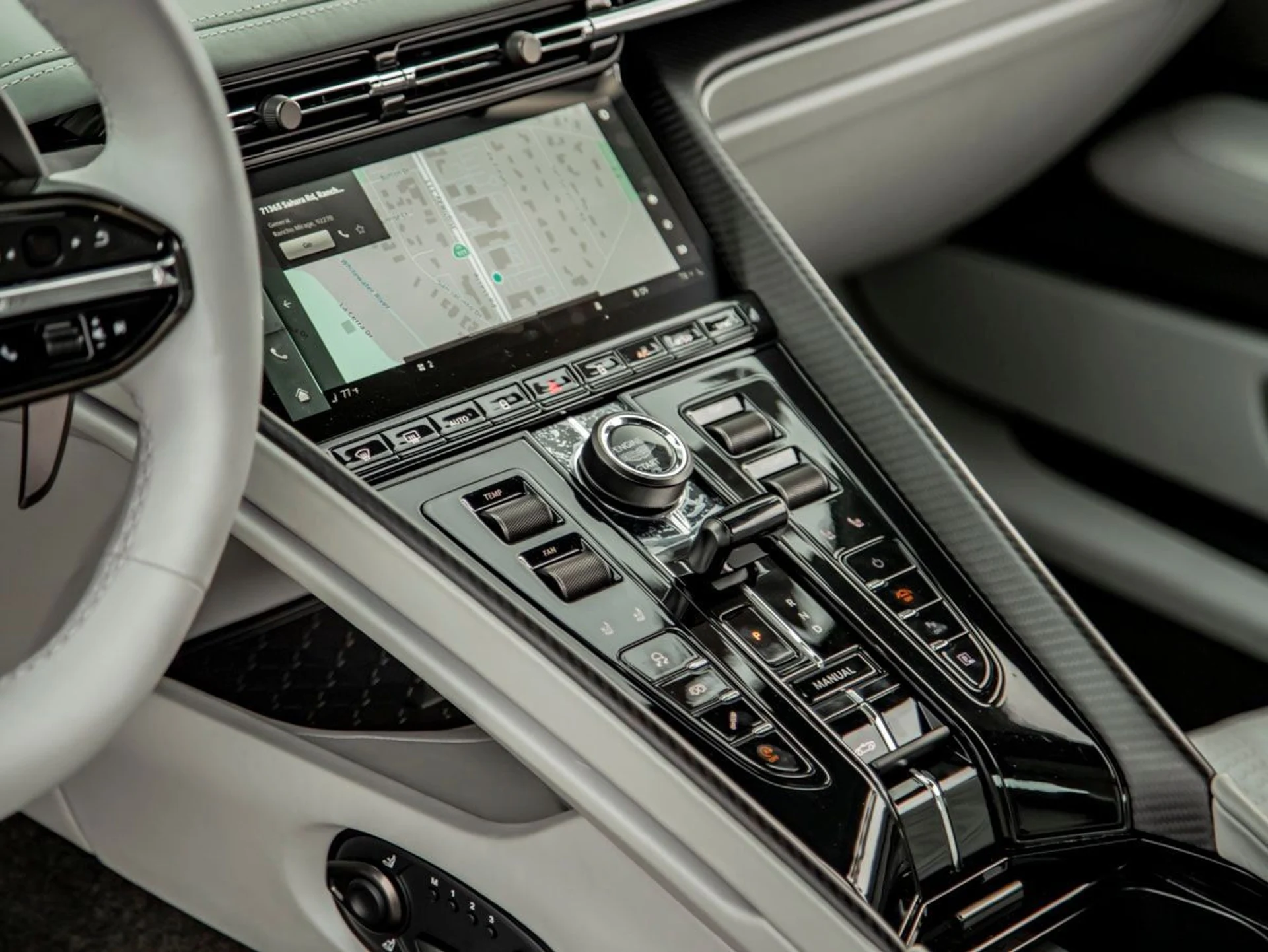 mph018_809783455_19_289ac33888