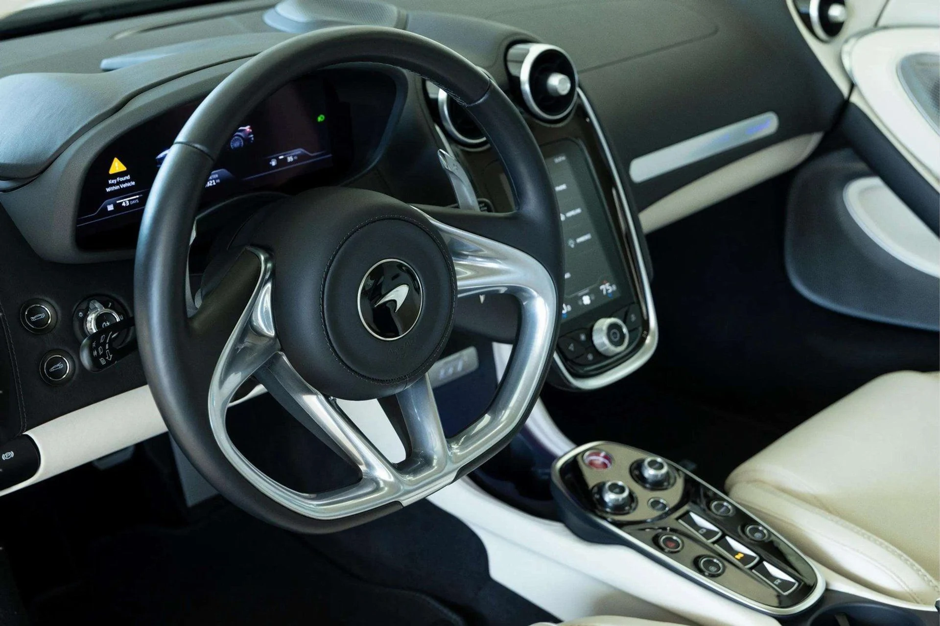 mph018_810590900_image_19_c4b51af2ab