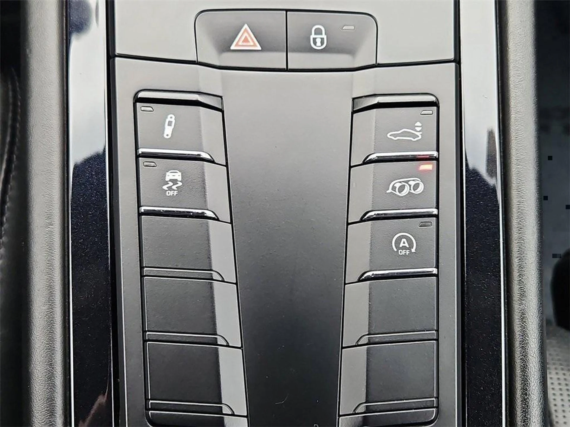 mph018_811965674_S_Rwwa_UST_Vzj2_Xsw5_R_Kuikm_A_Zu_TY_97c0a17c61