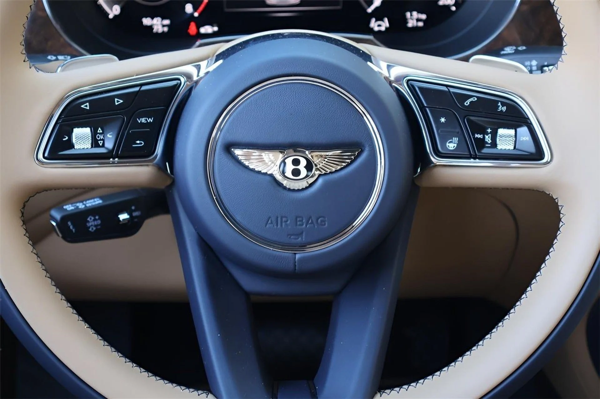 mph018_815987592_19_3c302b6fec