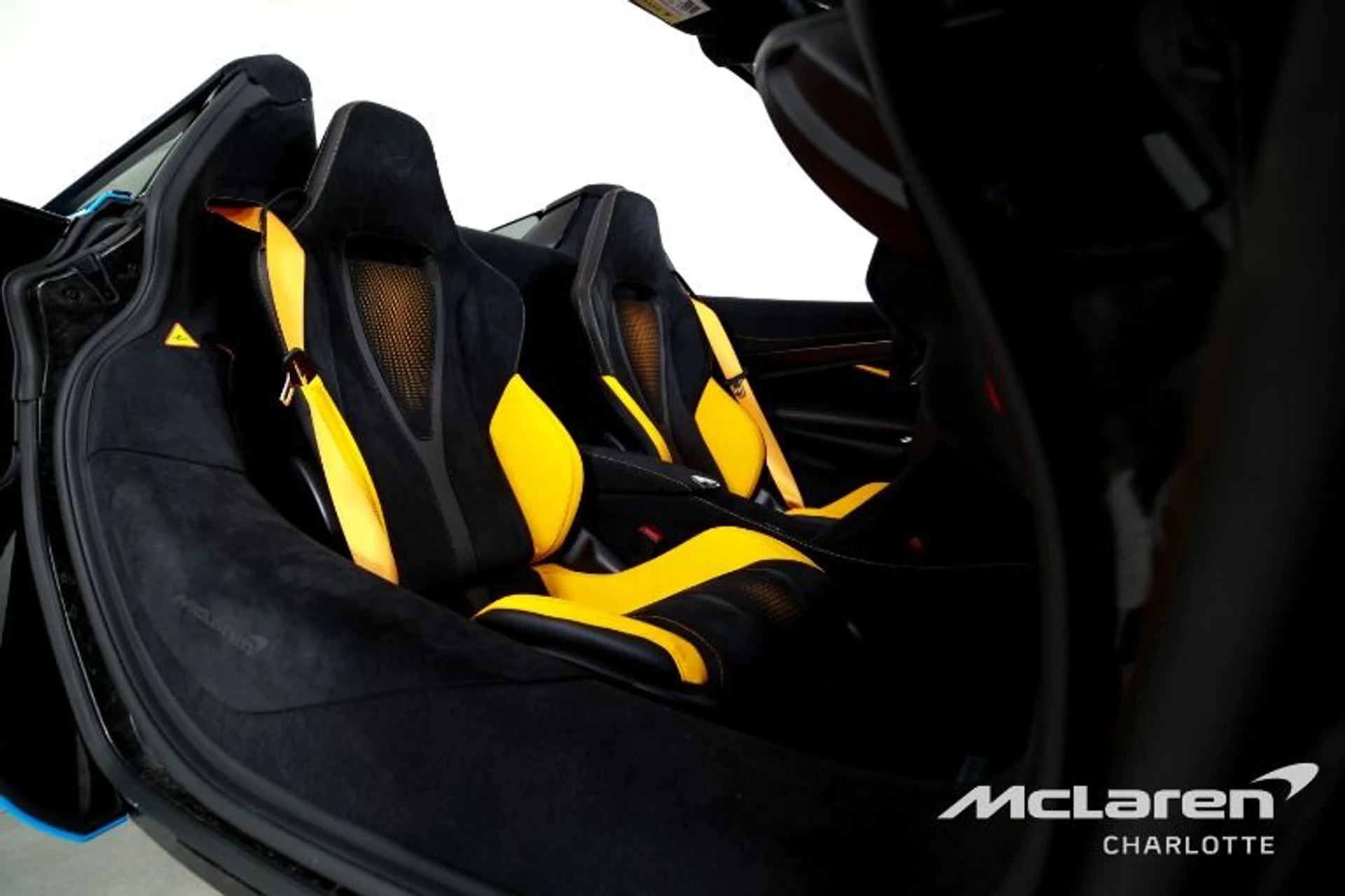 mph018_8191339_New_2027_Mc_Laren_750_S_Spider_e58a4da25e