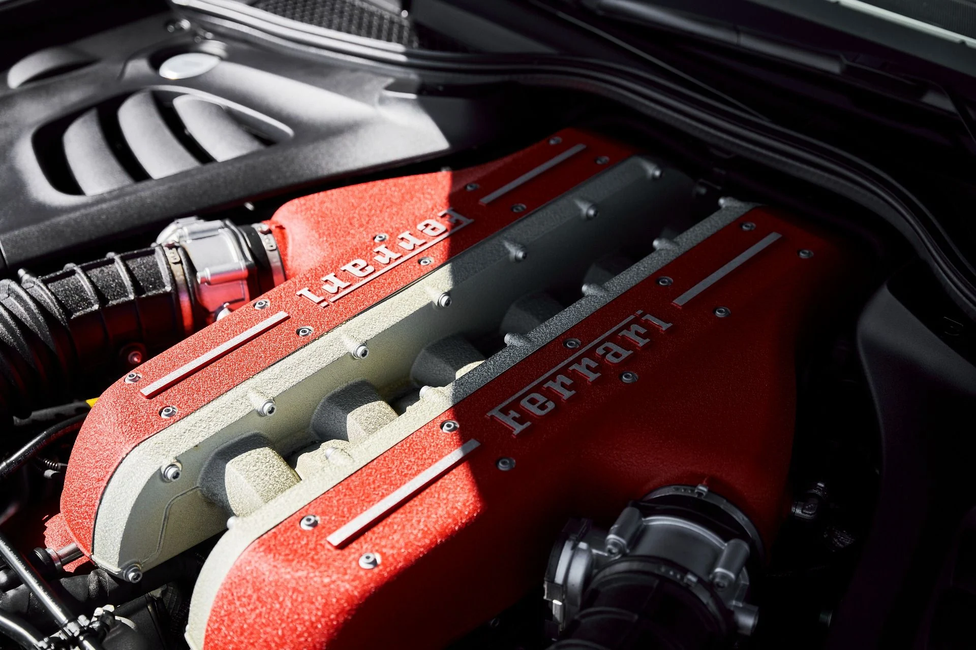 mph018_823954913_Used_2020_Ferrari_GTC_4_Lusso_V12_1773162225_70c99a6007