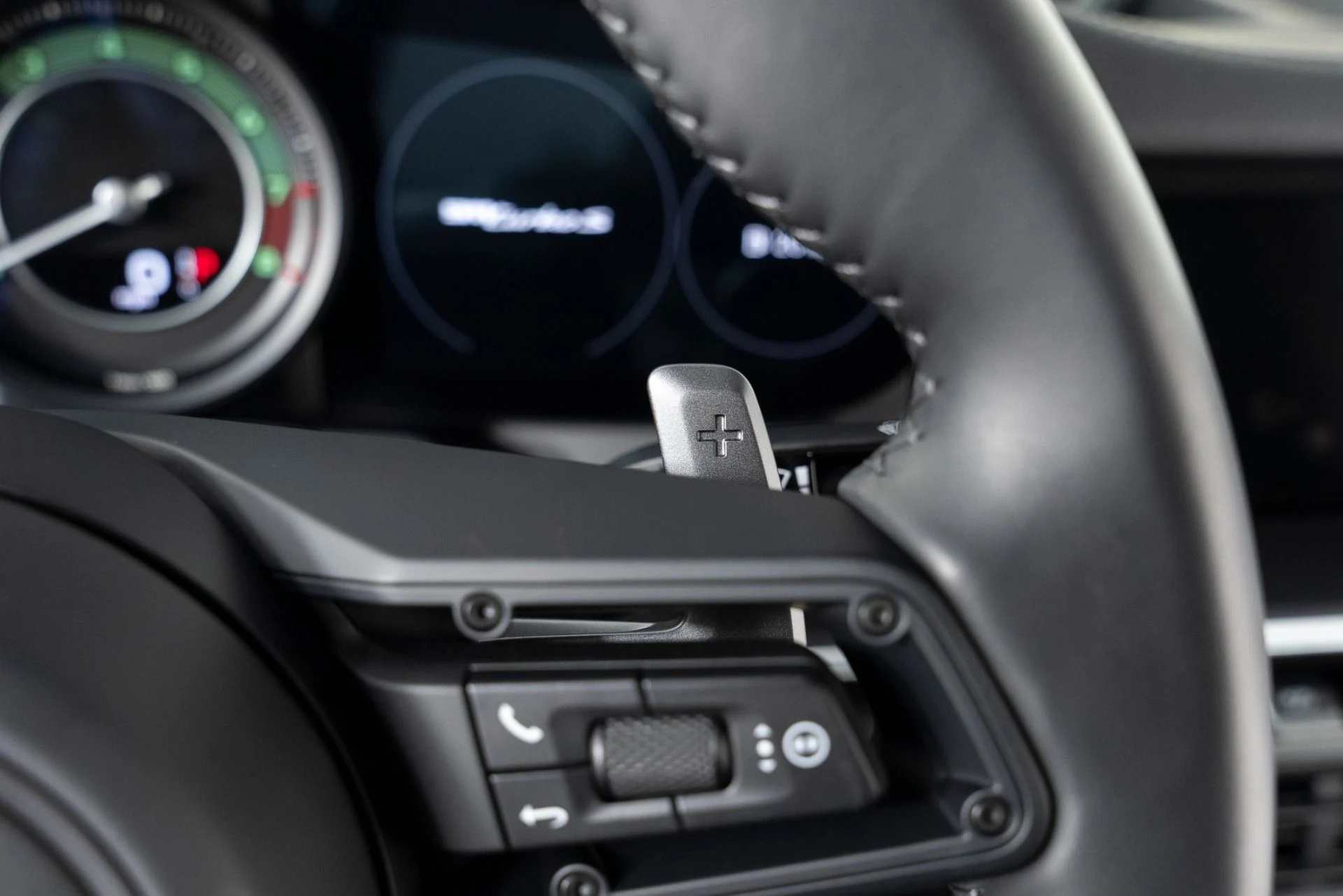 mph018_829081689_Used_2024_Porsche_911_Turbo_S_1754514787_e448b5b0bf