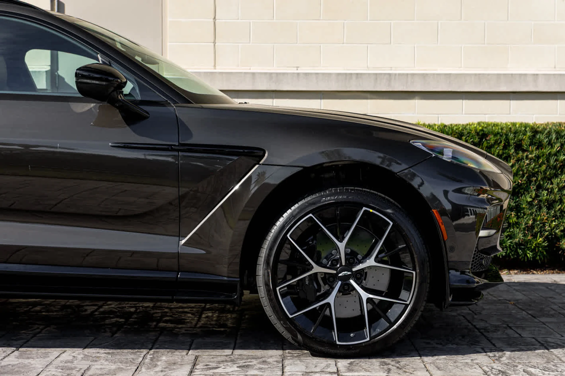 mph018_829871802_19_65ca5606c2