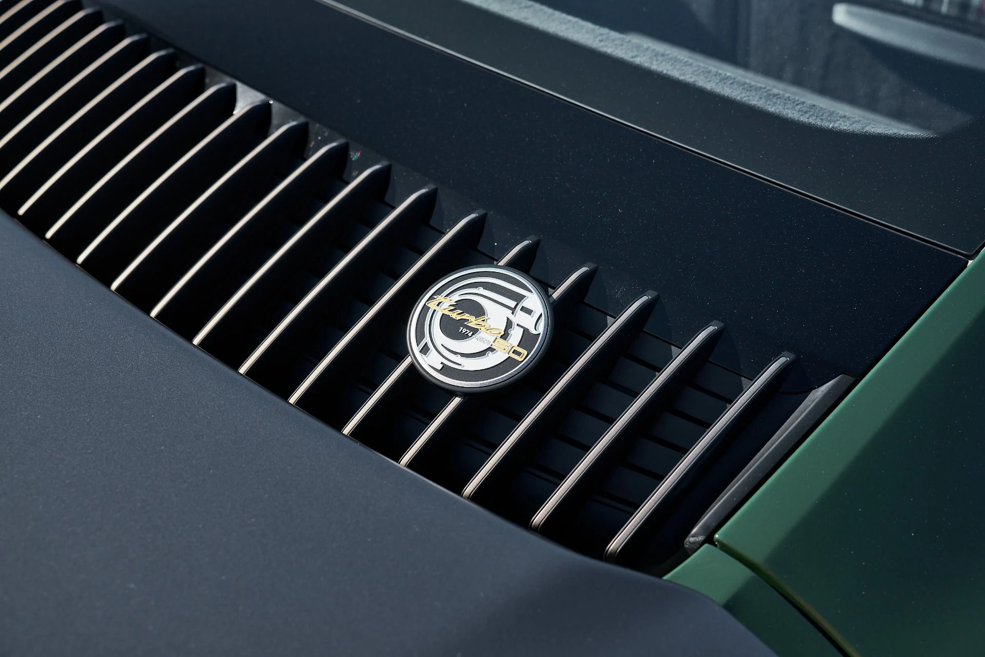 mph018_83422985_Used_2025_Porsche_911_Turbo_S_1763075493_c33778cc46