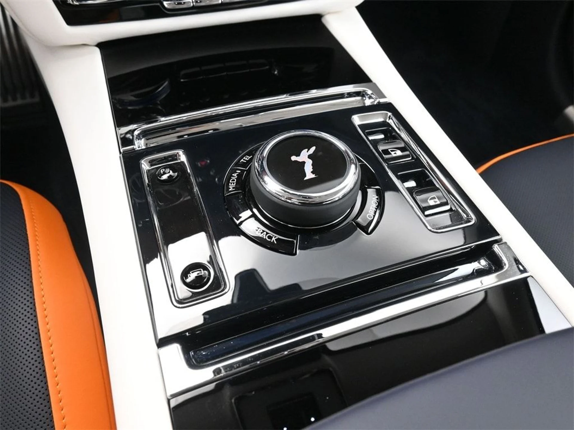 mph018_836895473_3391908931a82e9b7b26bf989f0fd0c0x_a5f6644dd0