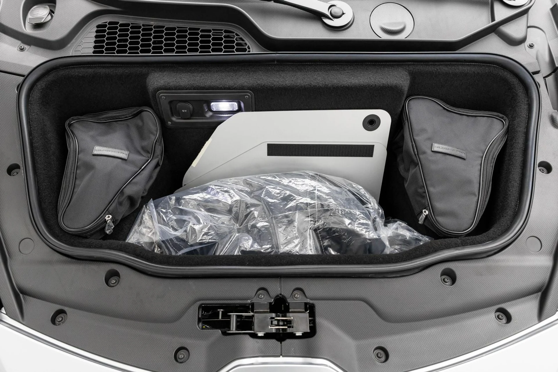 mph018_838999415_19_1a6f6054e7