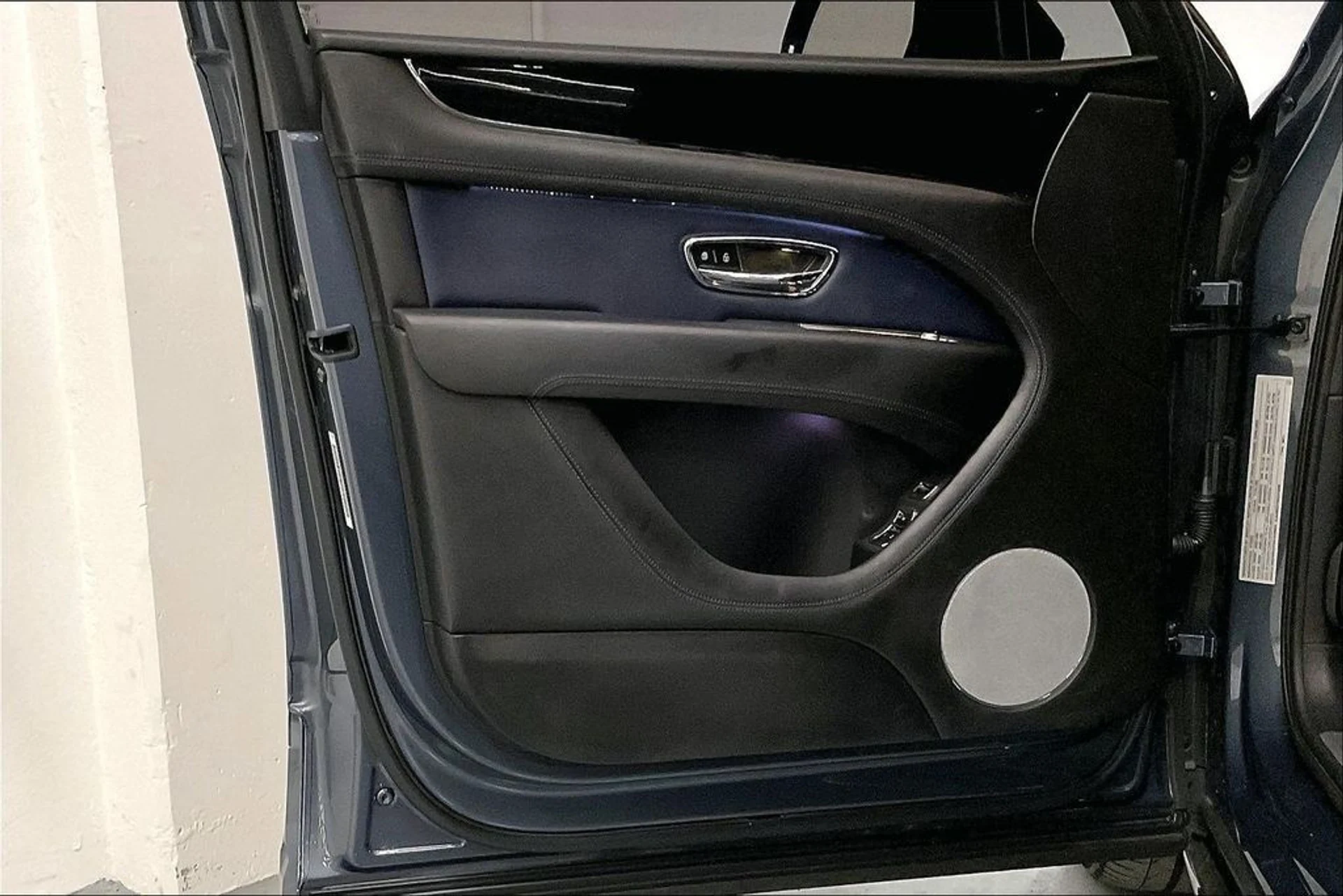 mph018_845177921_8d816b9f9d9edd526648721aa0a8589ax_b0db0c6c9a