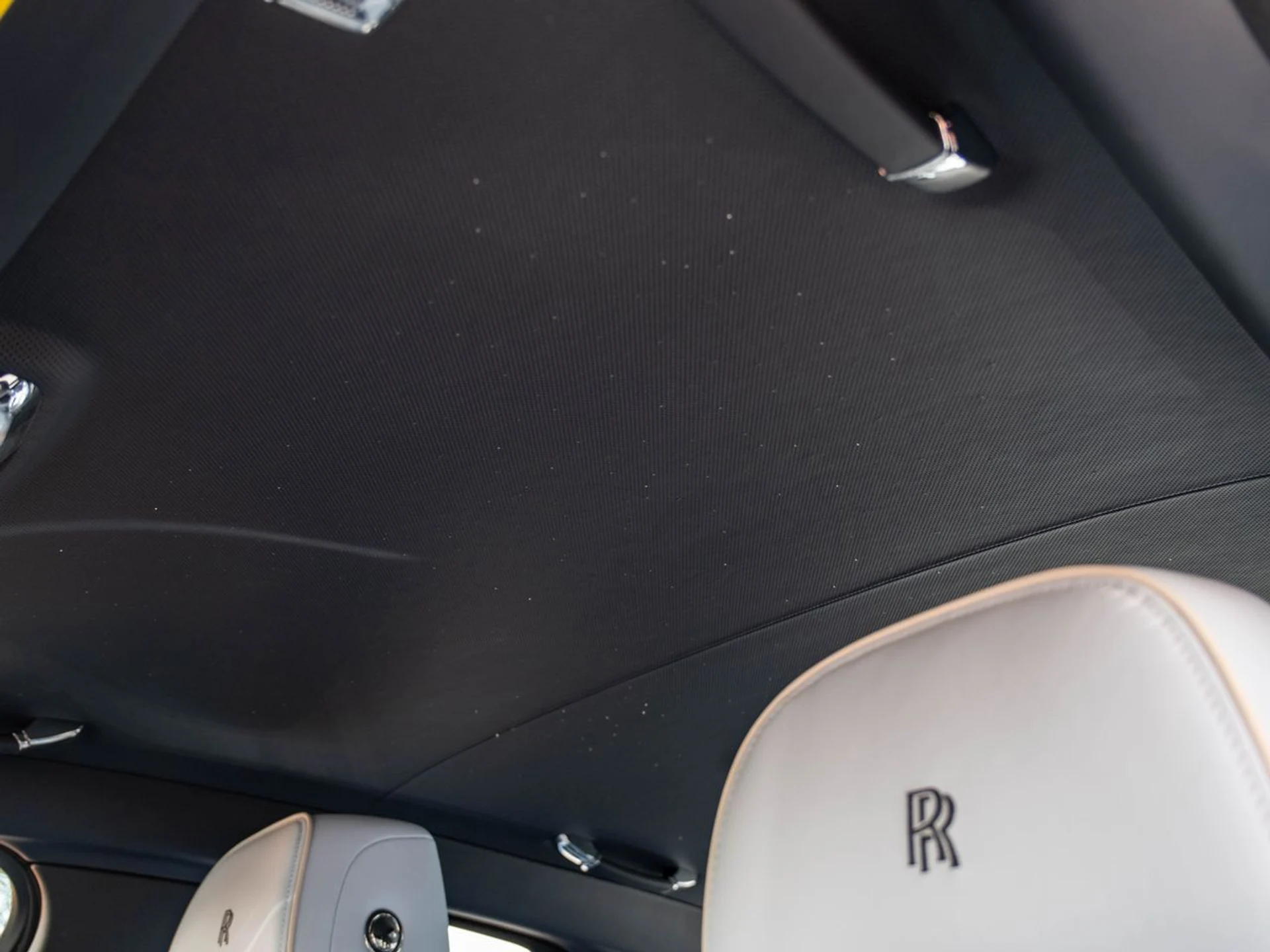 mph018_845649301_a3b6e23ad9f2169ad9e5718a1e65f26dx_989aee149f