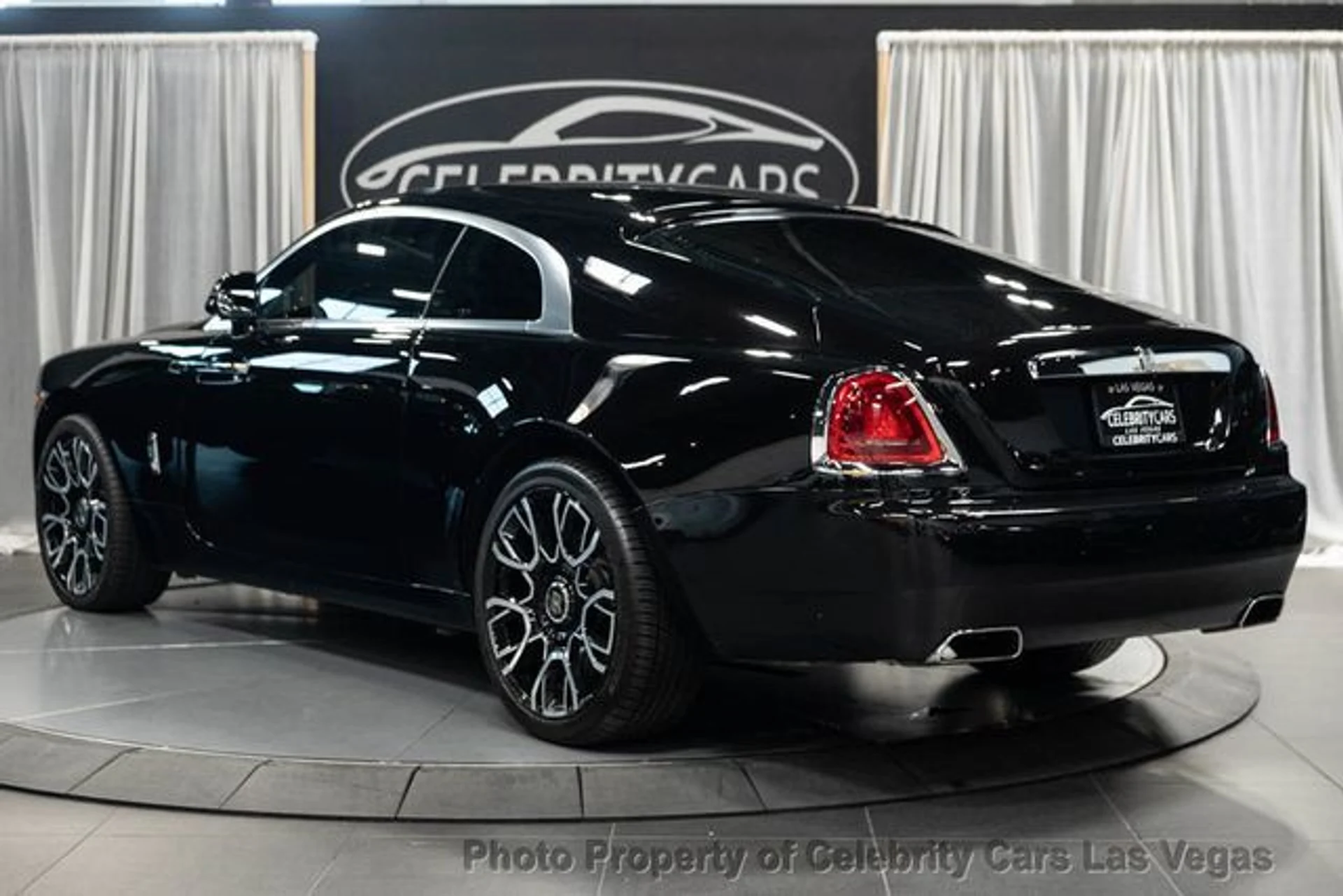 mph018_850217788_used_2016_rolls_royce_wraith_inspiredbymusiclyricalcopperbespokeaudiostarlighth_9707_23057562_23_640_bf2fee87c0