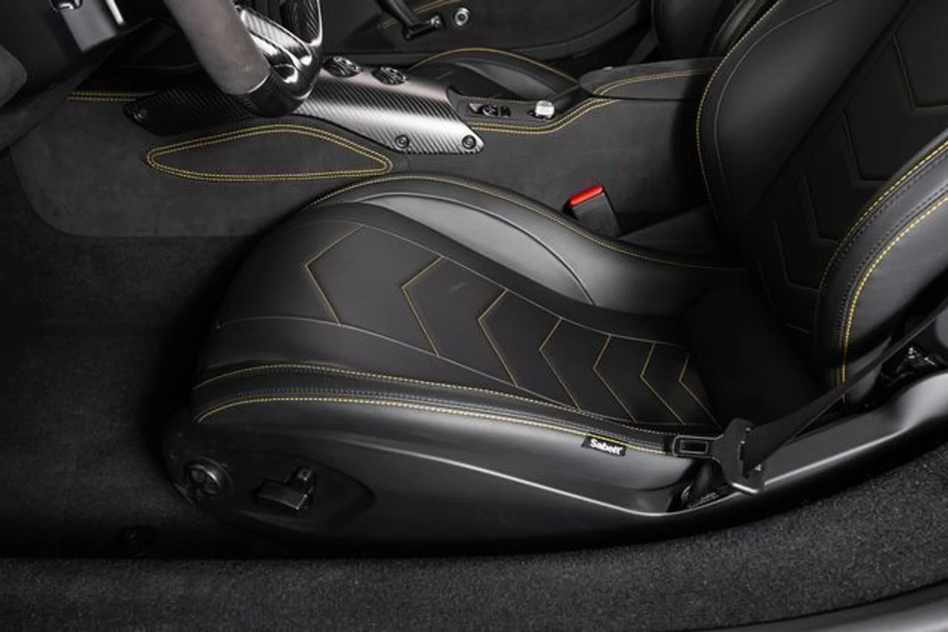 mph018_852710713_6bf4069386756a49813eb591d63e4676x_824f467962