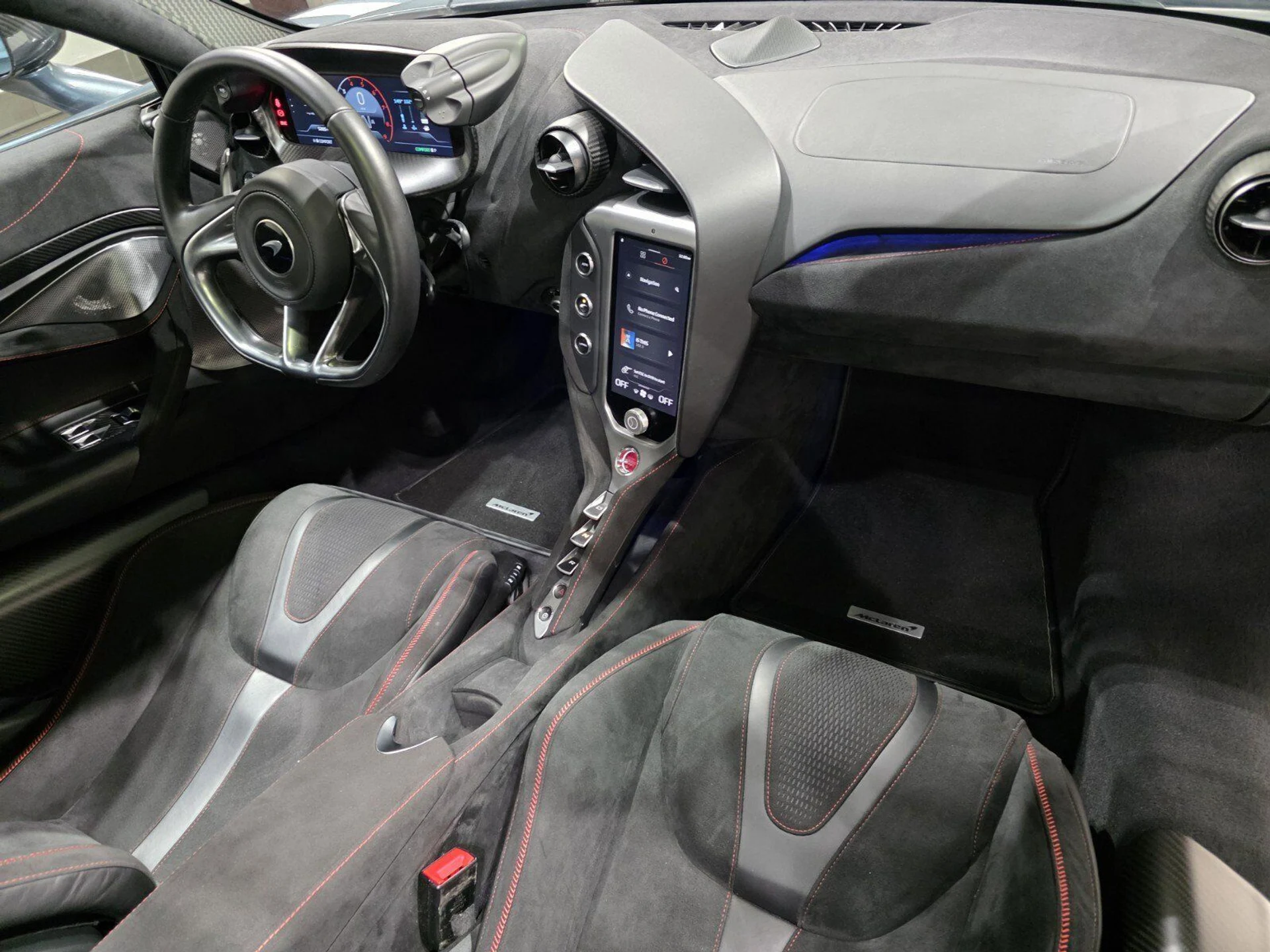 mph018_854248960_2c20f70ae2043139d6be3d065c348257_ebf34d998d