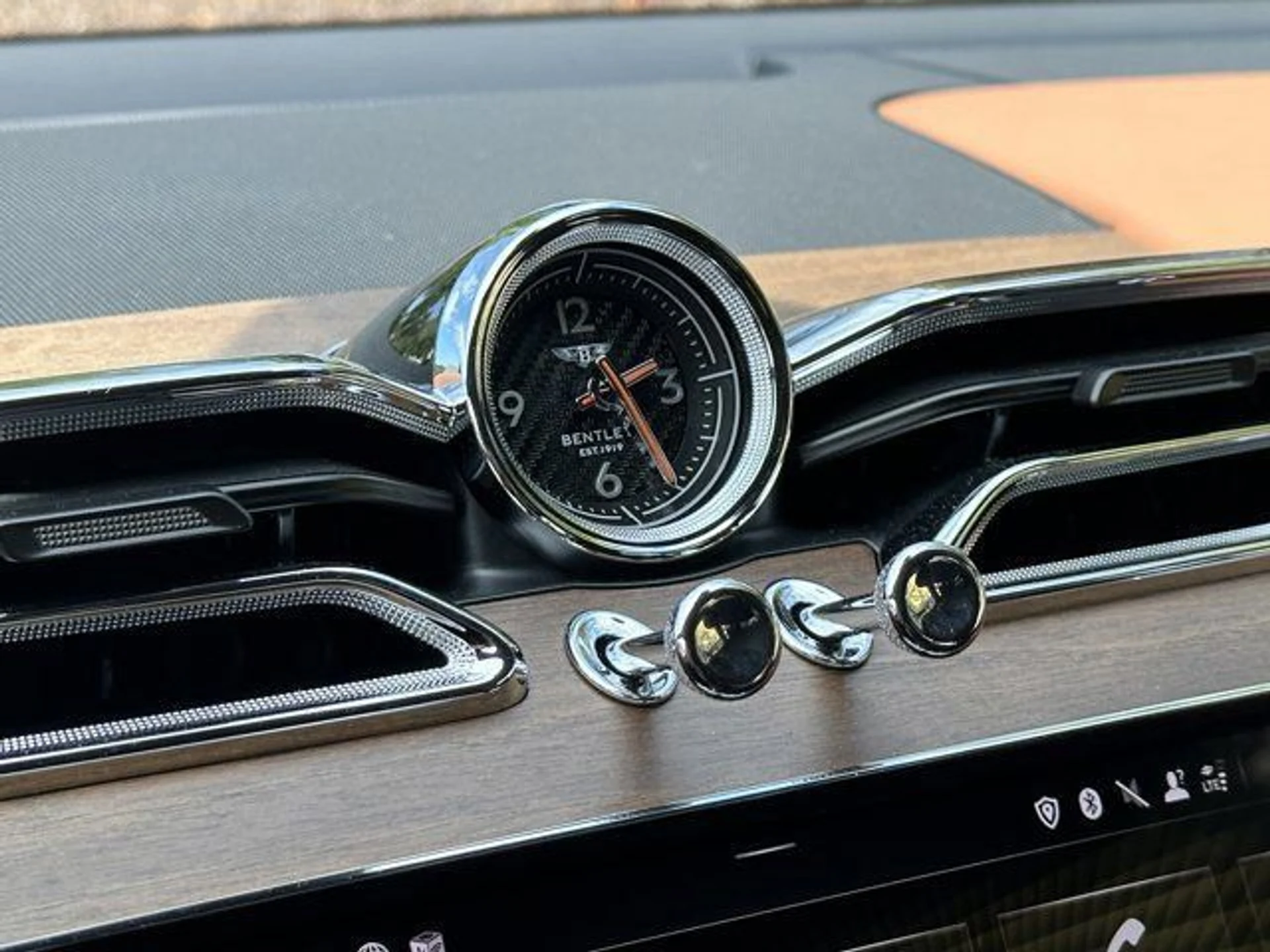 mph018_854308093_e3862233e24e49378ea2fa5614f52795_8e9ec50880