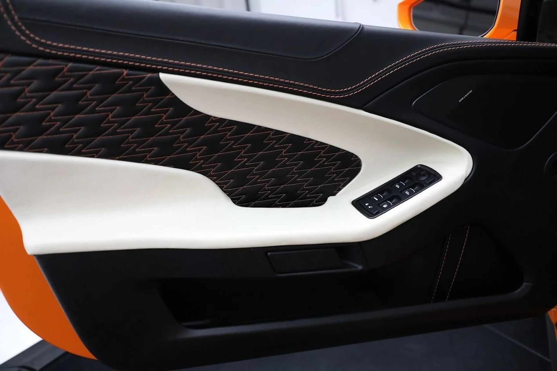 mph018_85433271_Used_2018_Aston_Martin_Vanquish_Zagato_Speedster_4c636d8293
