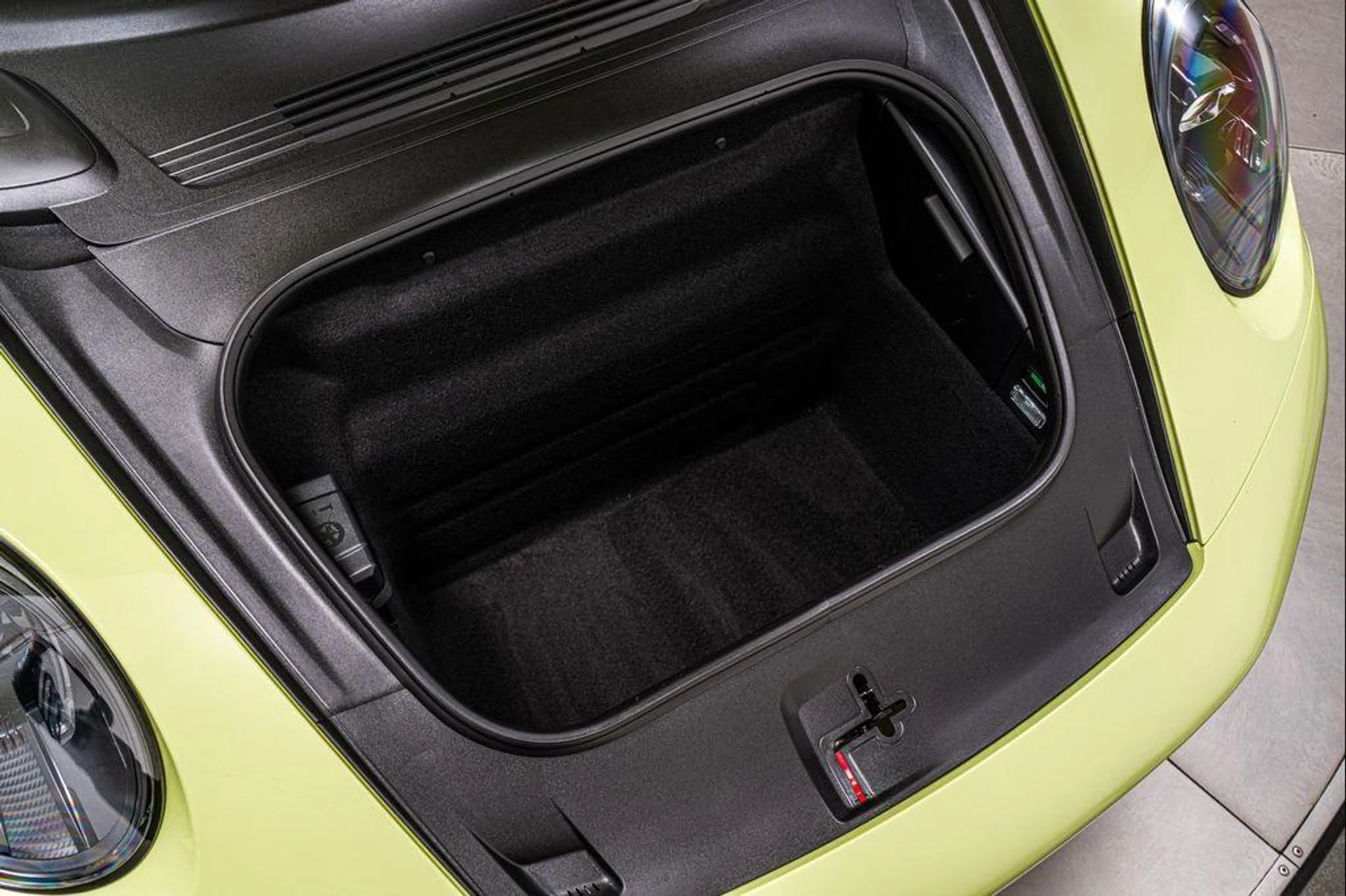 mph018_854784200_h_Ug_Ftr5ab_Kztyb_DY_Id_Sv2el70_WY_a82e3bd2ae