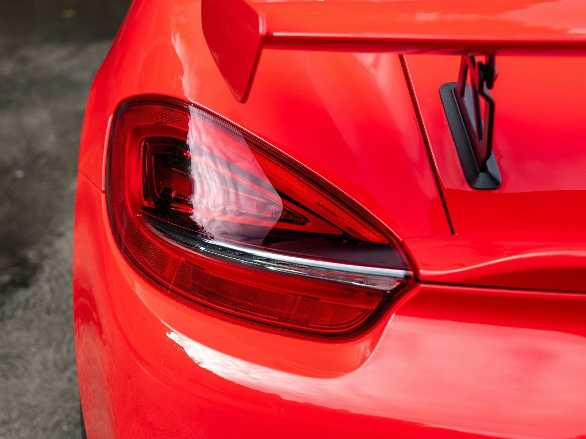 mph018_85913610_19_cade866c64