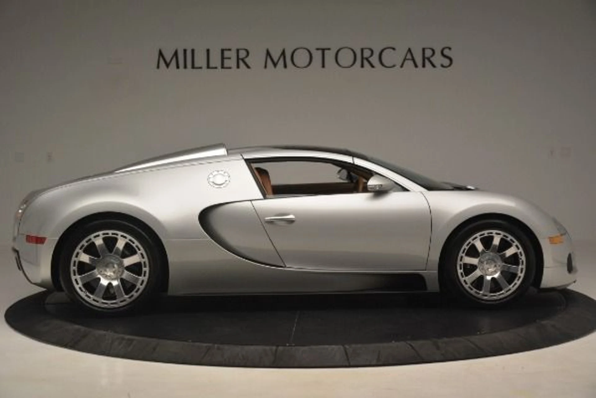 mph018_867423418_Used_2010_Bugatti_Veyron_164_Grand_Sport_6f525c0f86