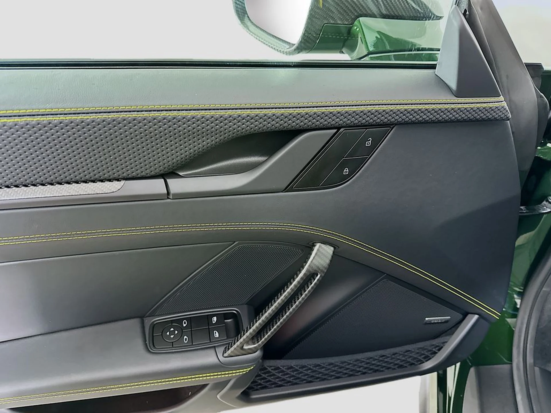 mph018_878595800_ab03a00571d9fa9a16edf7364566c553x_ea898b3cc2