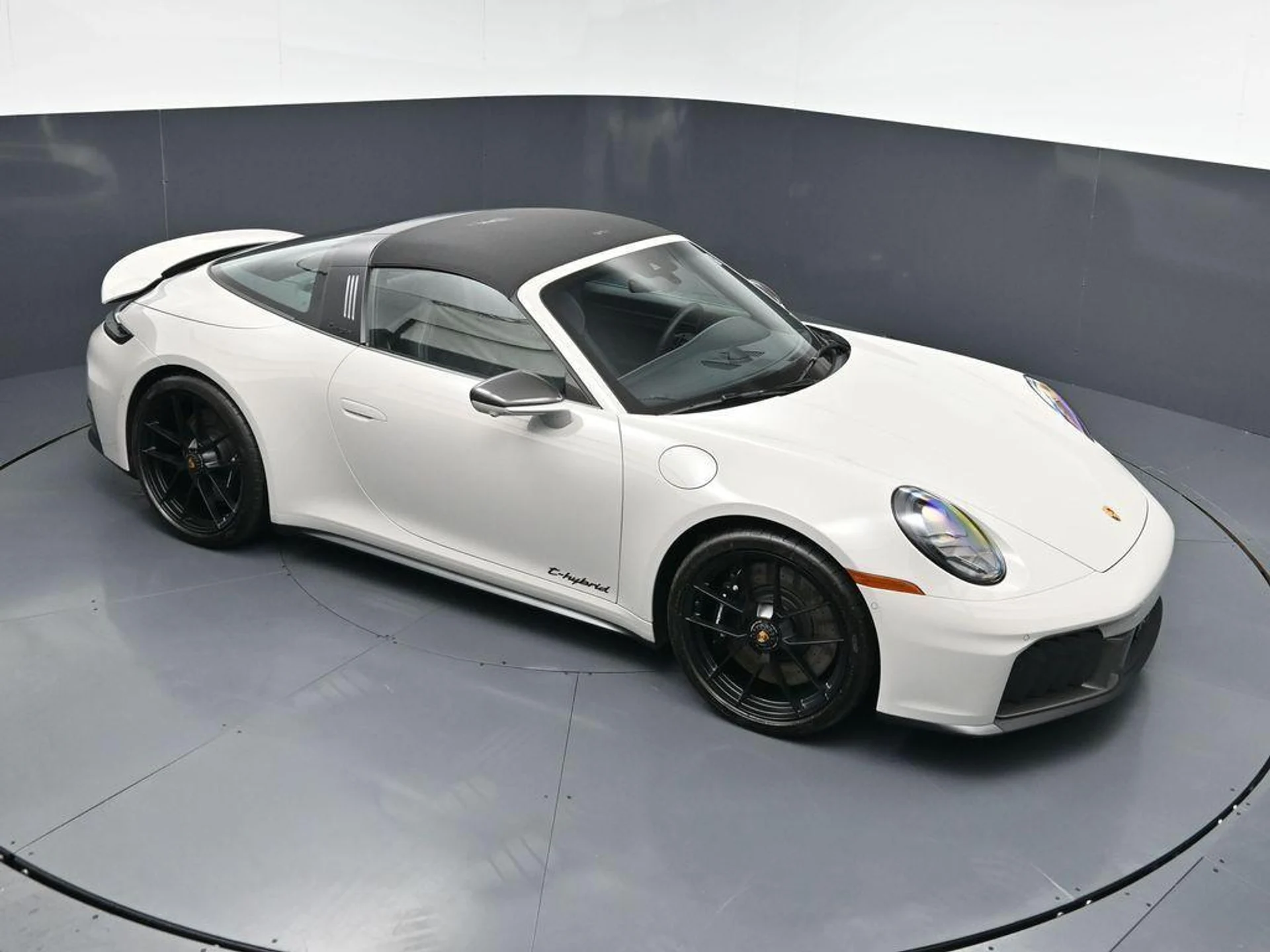 mph018_879276265_Pso_G_Un_Doa_Zm_Zju_SG_8g7r_KR_2baq_M_091eb92e45