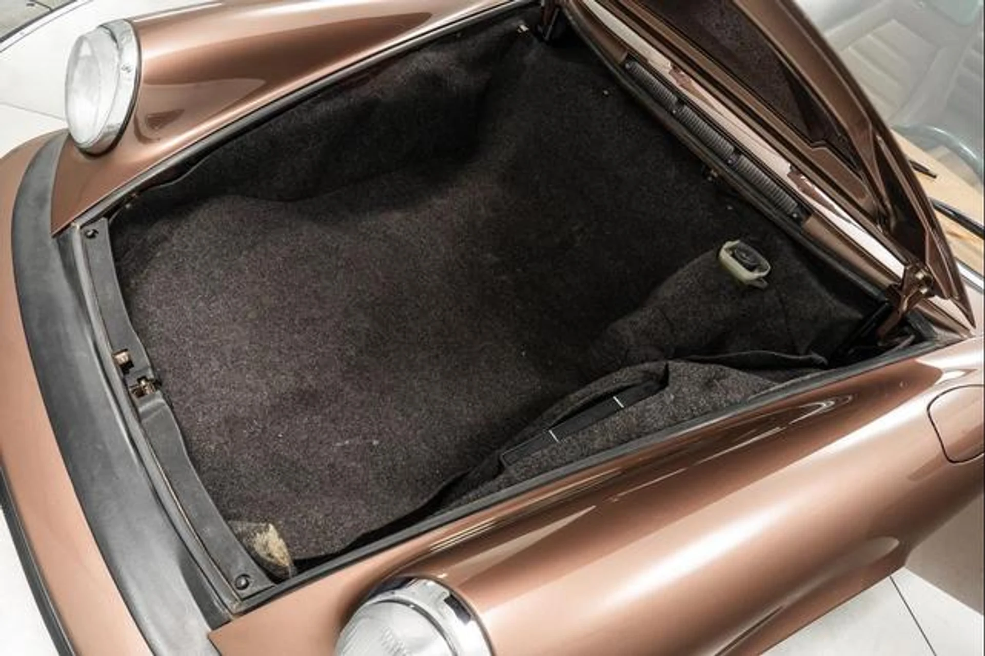 mph018_880271624_V2v_U_We_C_Iy5_UWU_3_W_Gug_Zygs_t_Rm_E_b9f8d0baf8