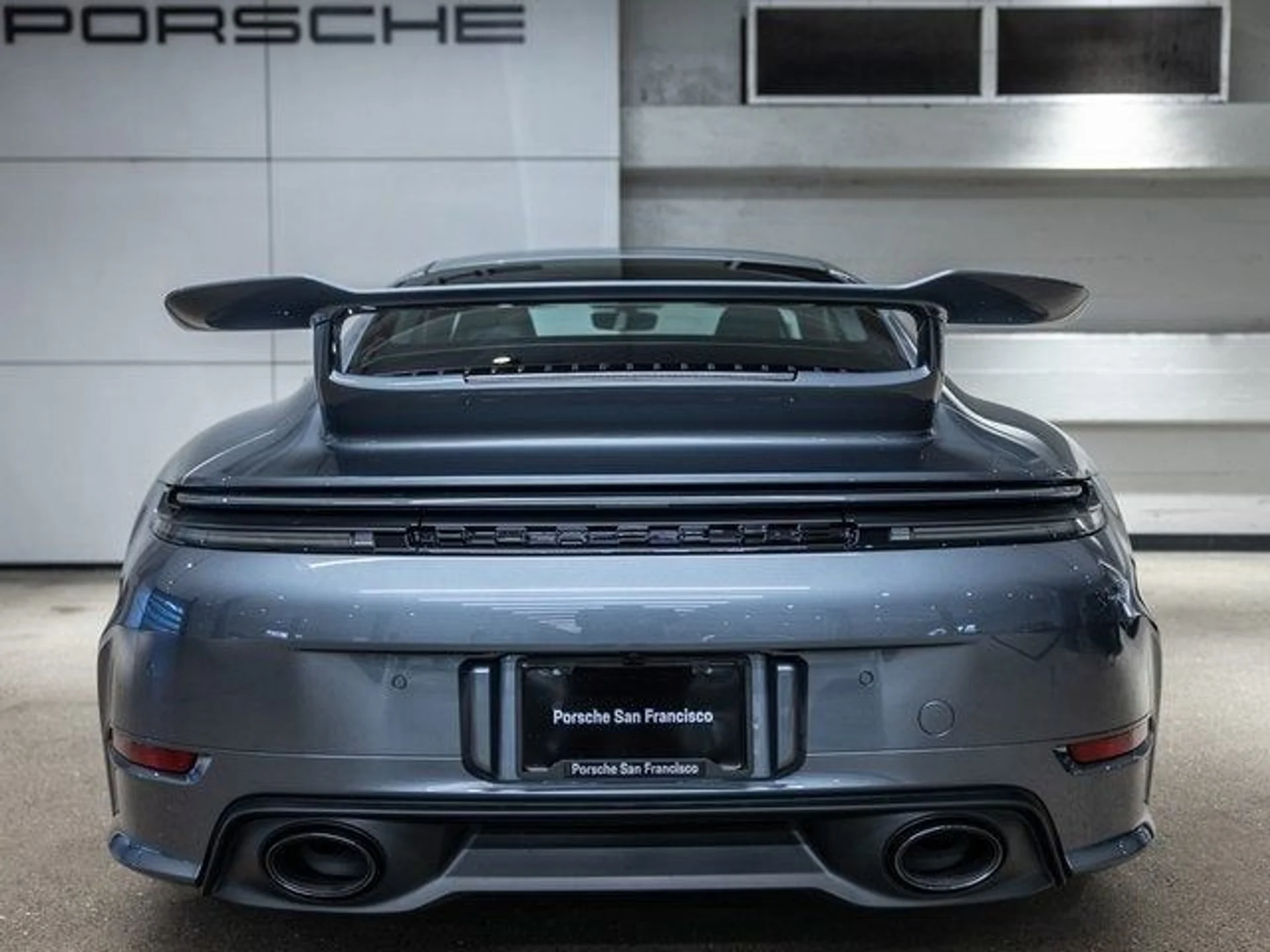 mph018_882842366_19_bff110a327