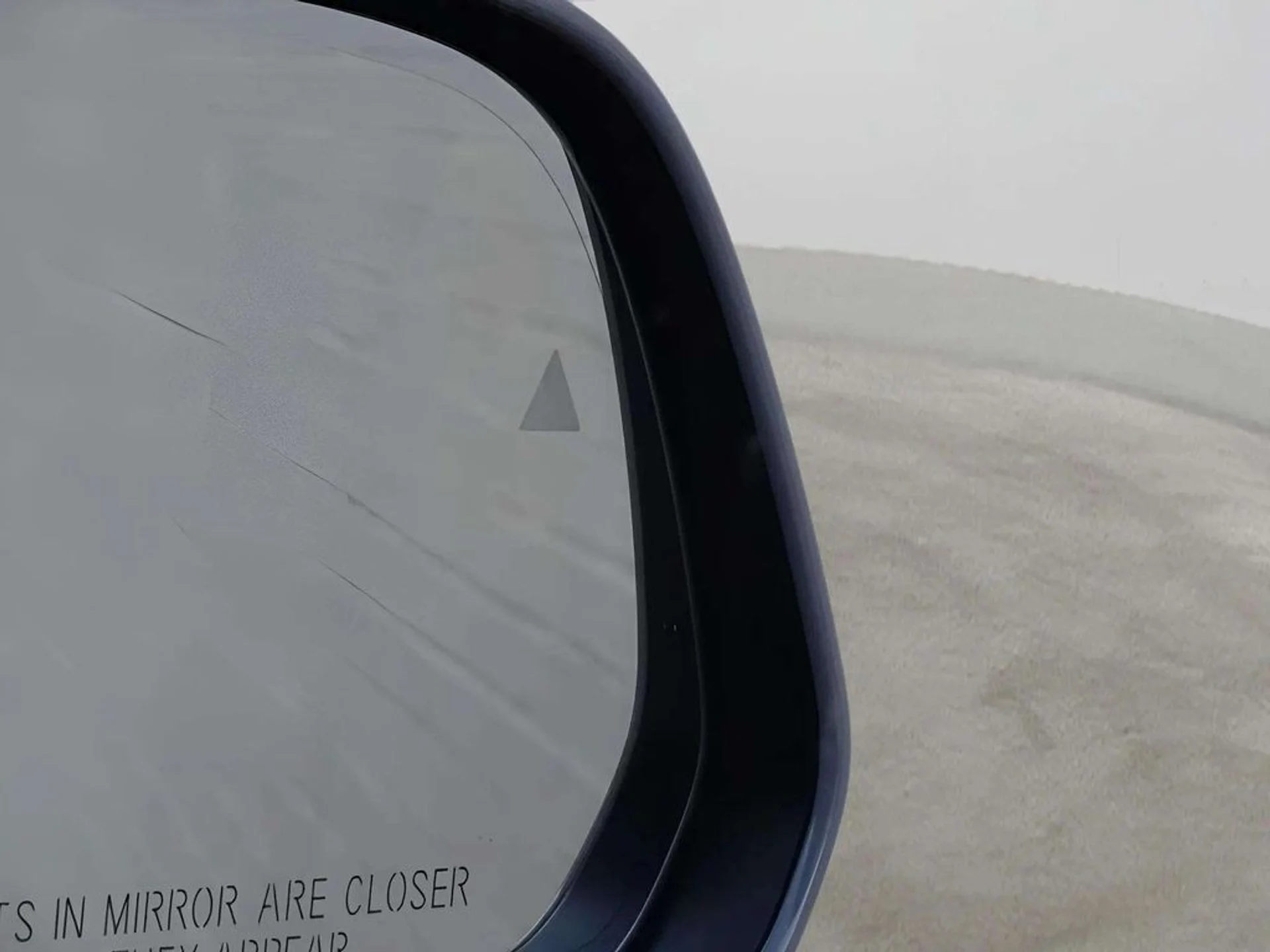 mph018_887650512_mzsmsfvrez7h9eaw7o1bdjp123h3_7de9d26fc1