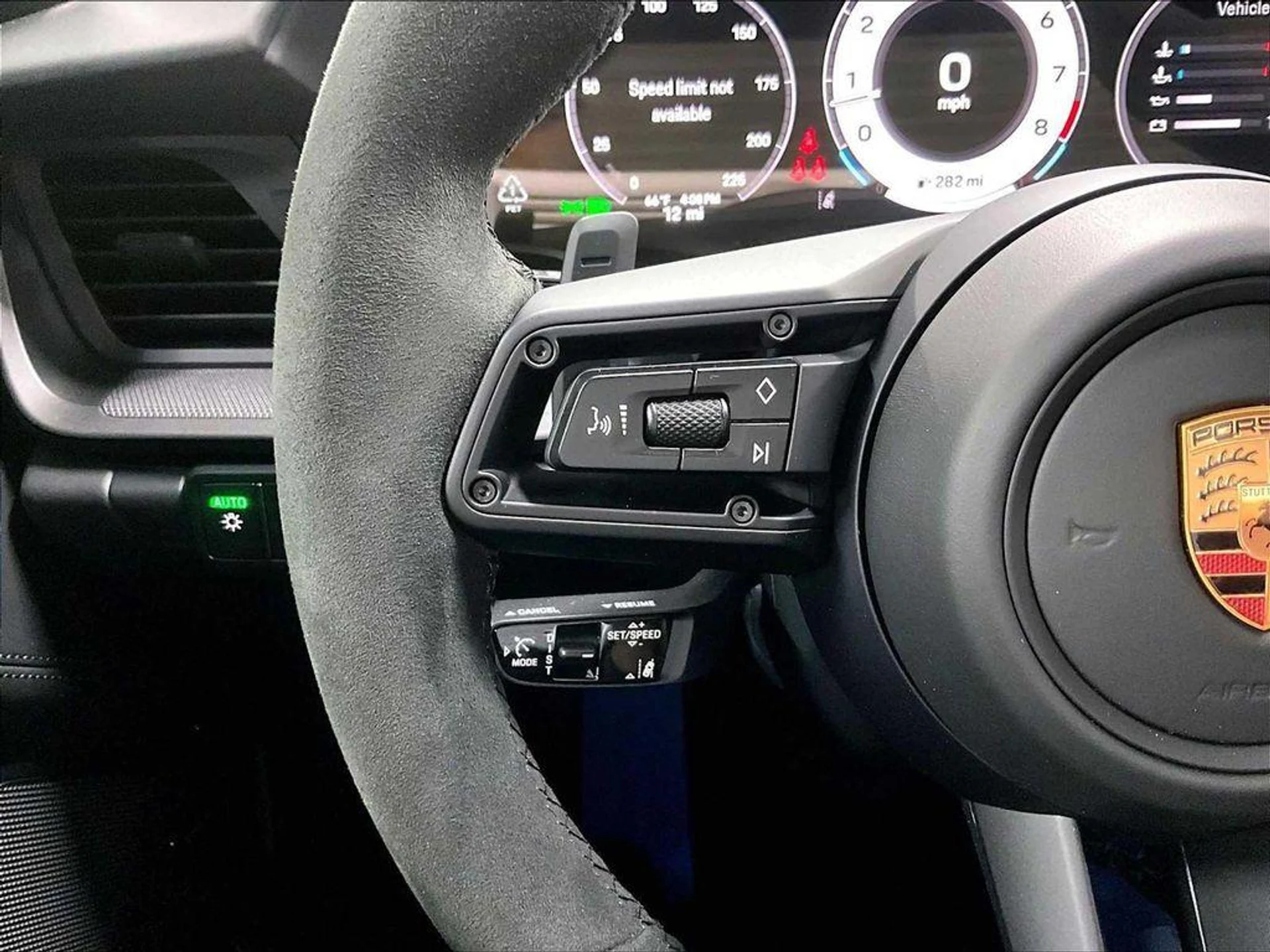 mph018_894906378_dr_S2_L_o_N5yel79nzq8sb_Q5m2y_Uk_9fc6240756