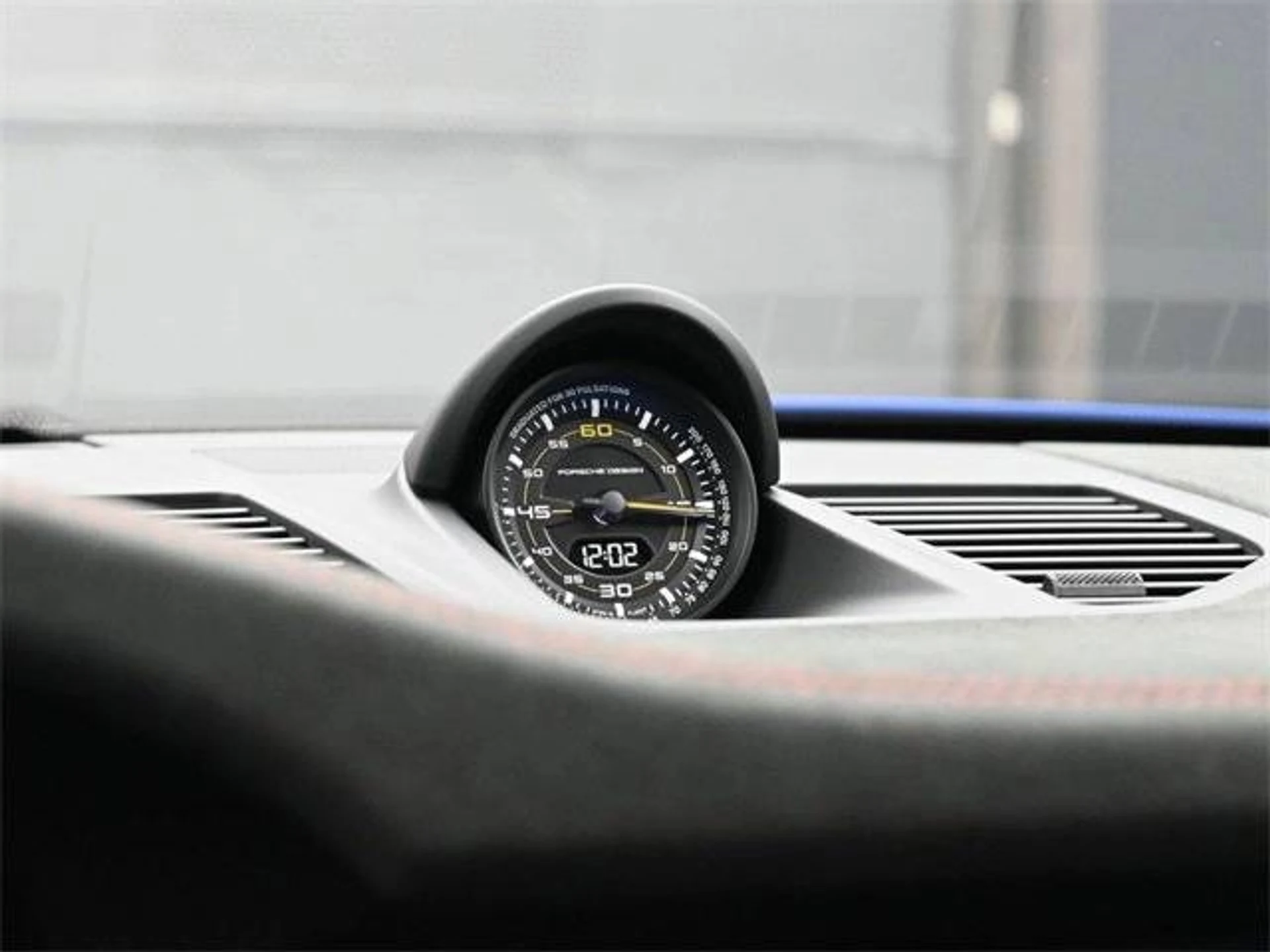 mph018_896574131_cb5cd767c2c4a0f7ad26757bf3a654f9x_abb6f641f2