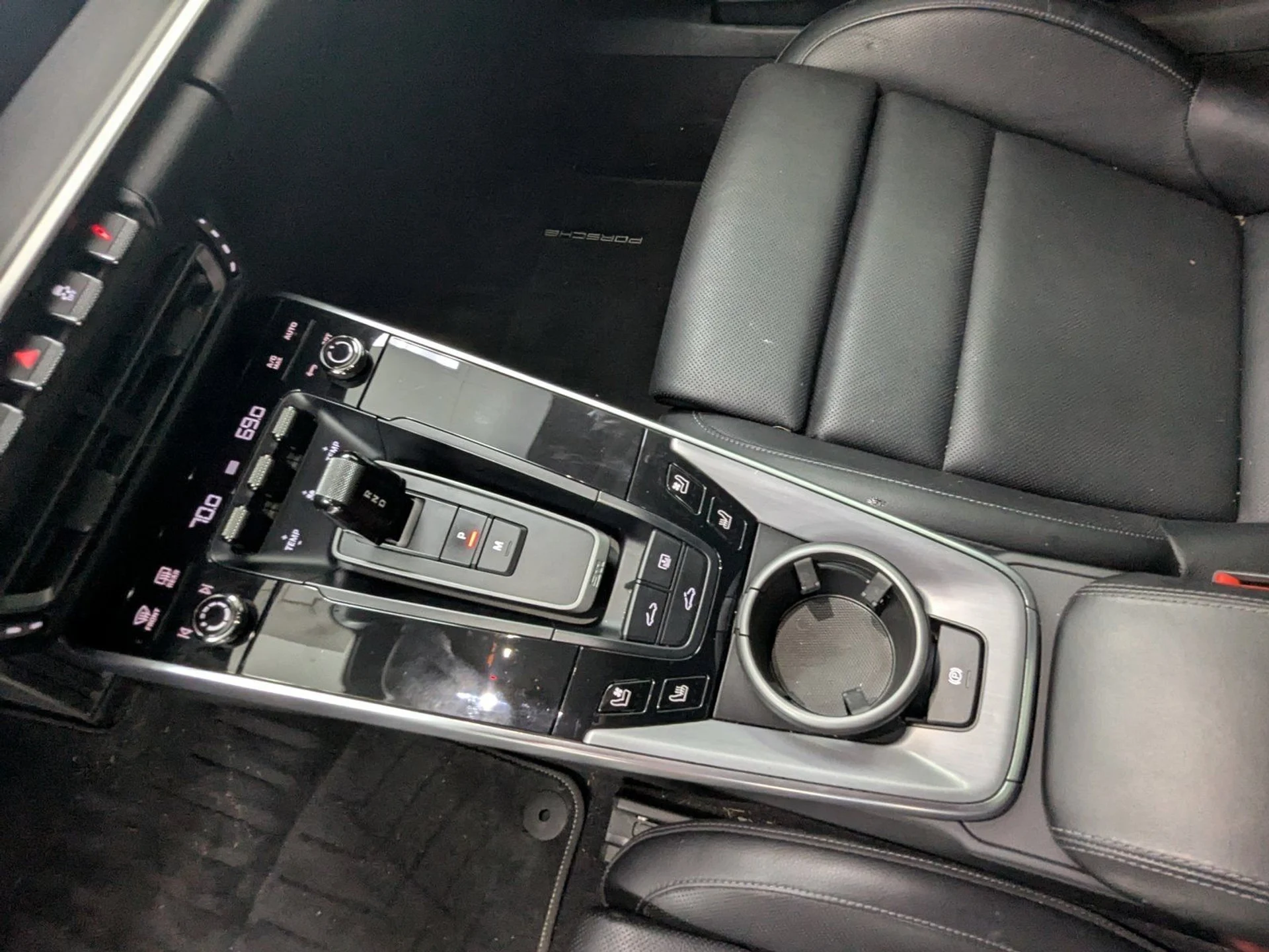 mph018_897283113_407ebee2a4d3bdd56d0304237726c94ex_c2ae6281ae