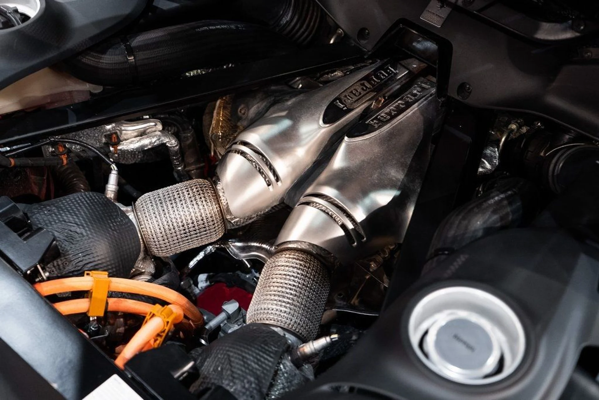 mph018_903154458_76dabd0b18bf32ae8c7414f00570decd_d333bed201