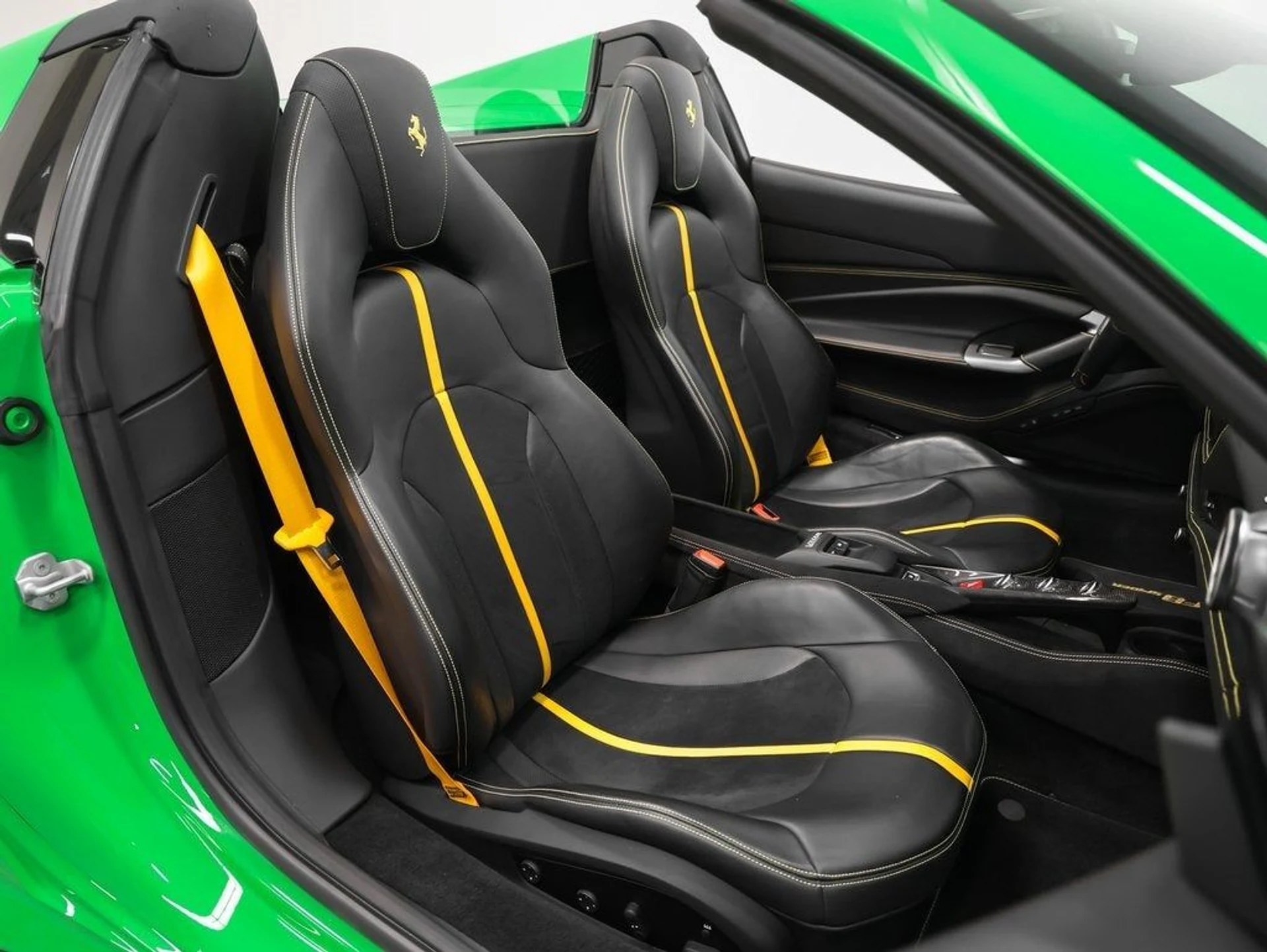 mph018_907377643_19_bb29c44ee9